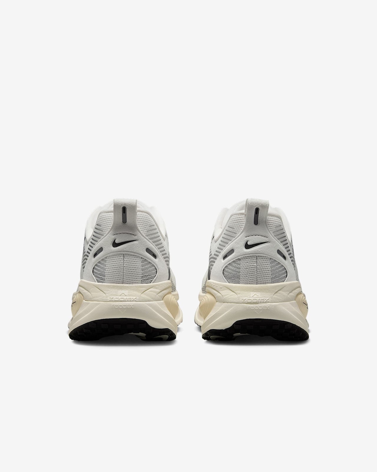HM6803-101 Nike Vomero 18 Summit White Black Coconut Milk (Men's)