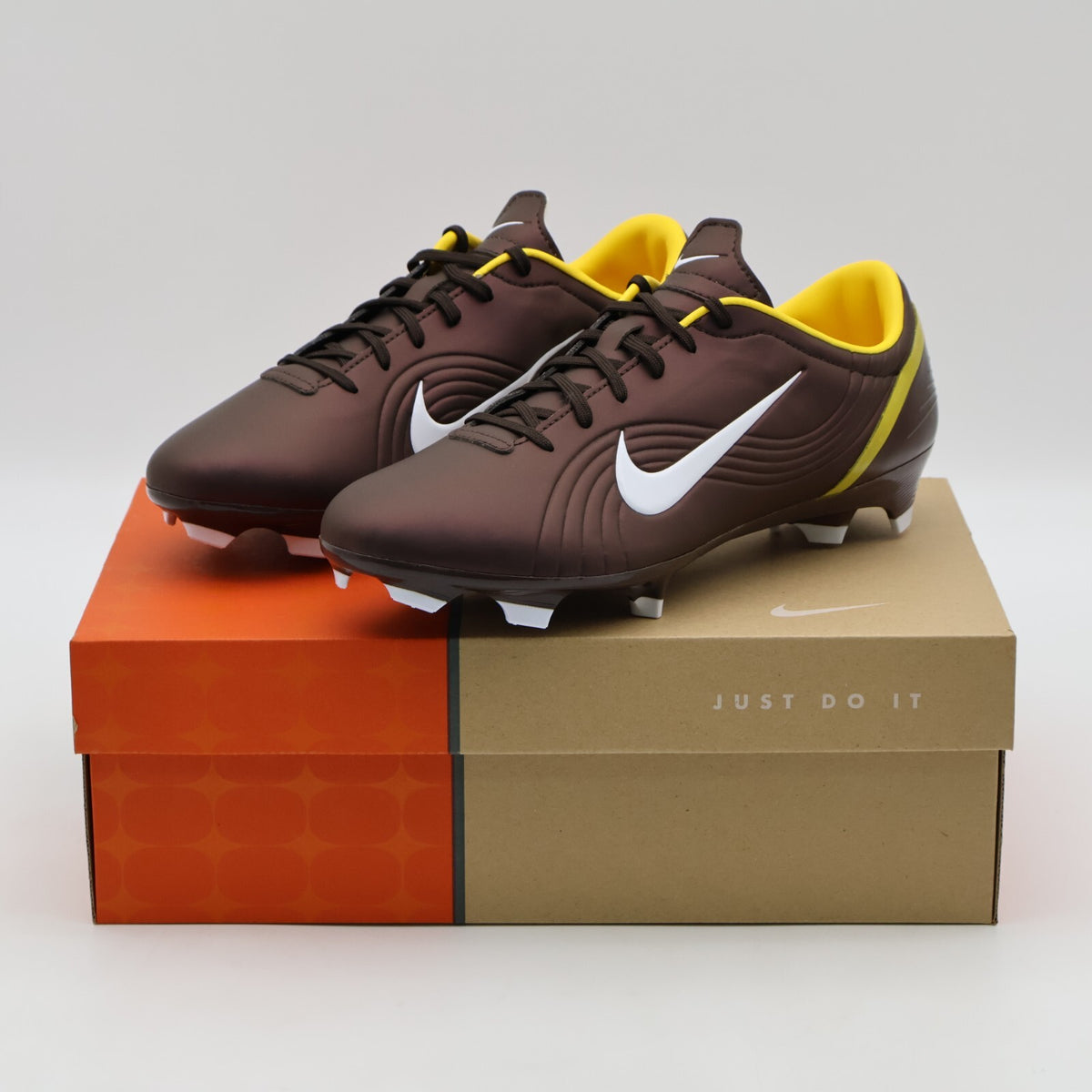 HV0888-200 Nike Mercurial Vapor 1 RGN SE Dark Cinder Maize (Men's)