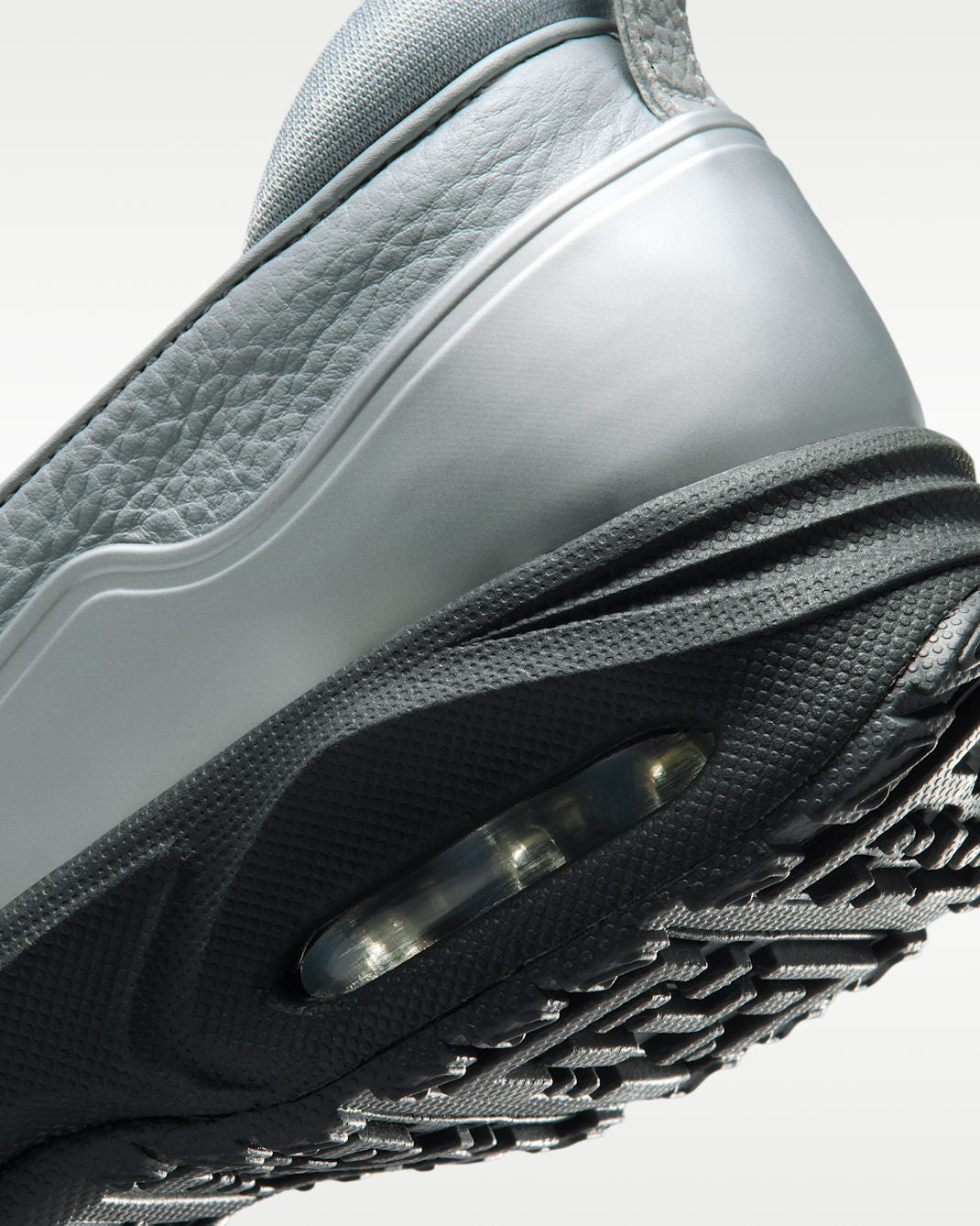 IV4690-099 Nike Women's Air Max Phenomena Wolf GreySilver (Women's)