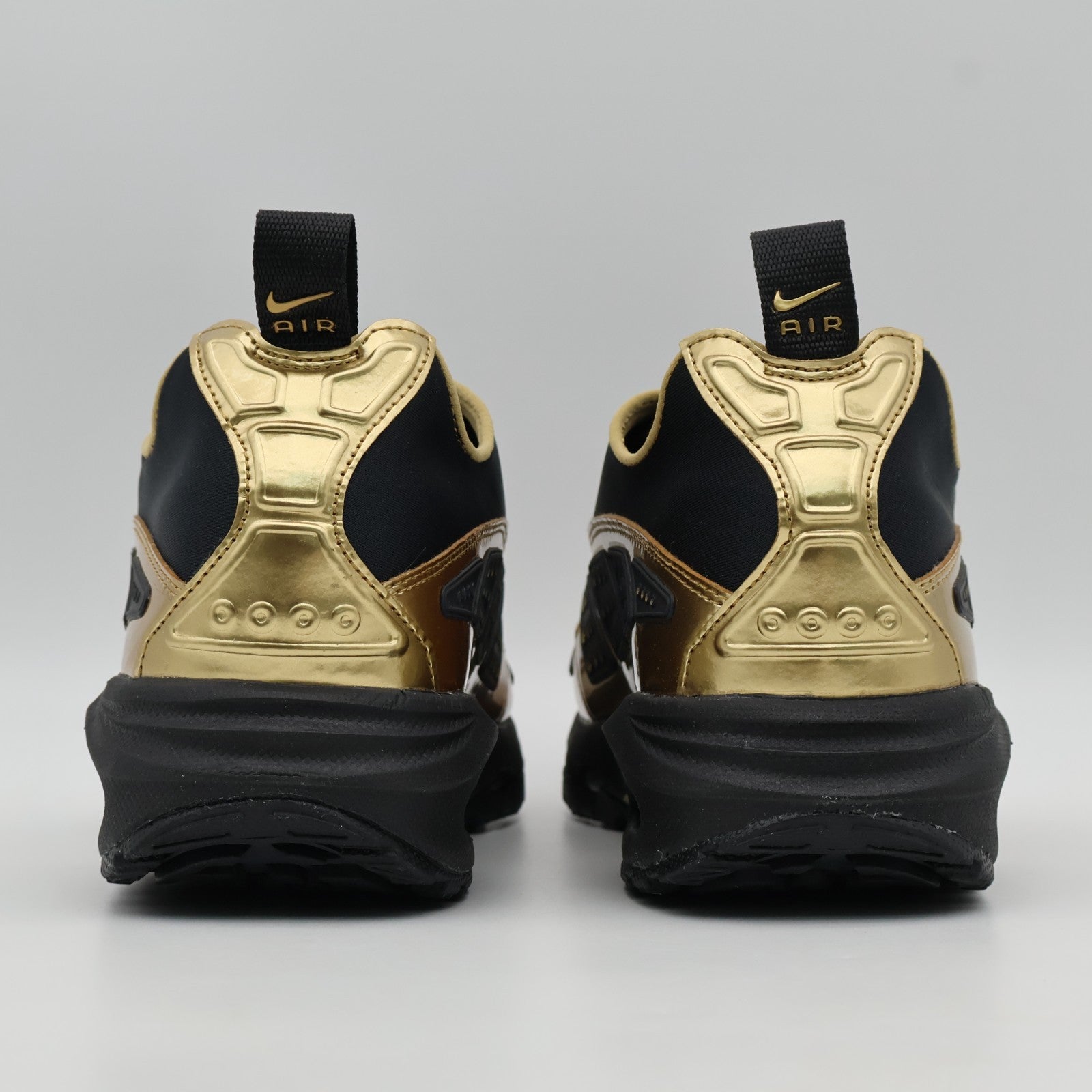 HJ4130-002 Nike Air Max SNDR Black and Metallic Gold (Women's)