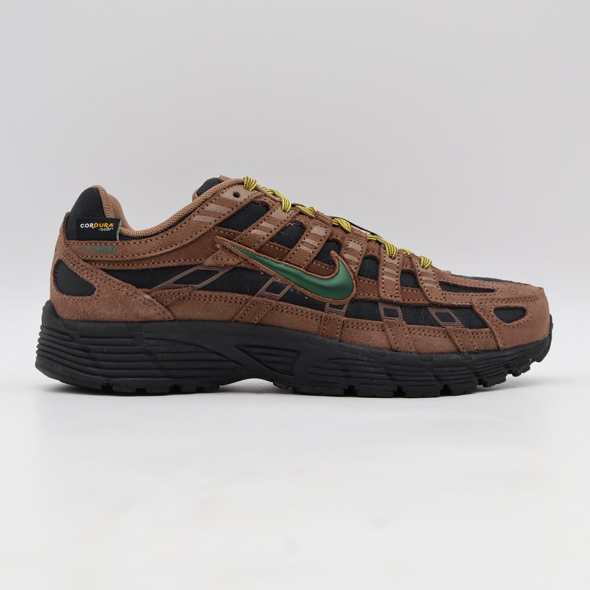 IH0946-200 Nike P-6000 Premium Cordura (Men's)