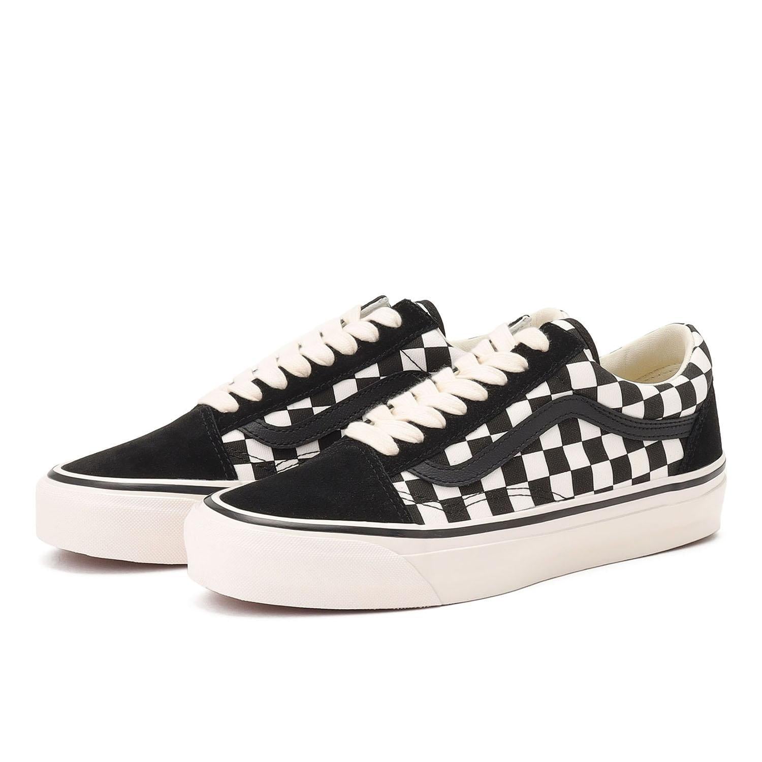 VN000D56BZW Vans Premium Old Skool Checkerboard Black White (Men's)