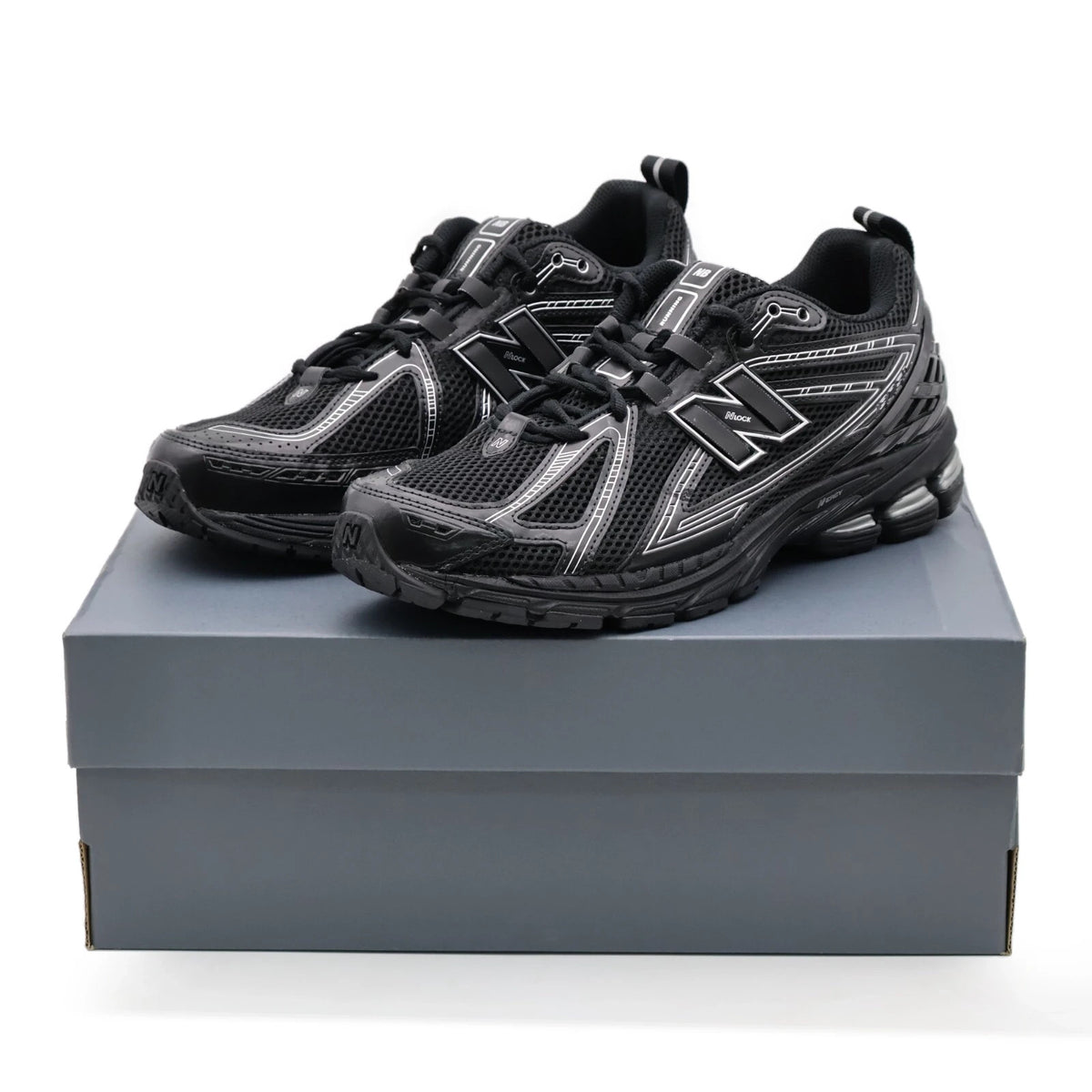M1906RCH New Balance 1906R Black (Men's)
