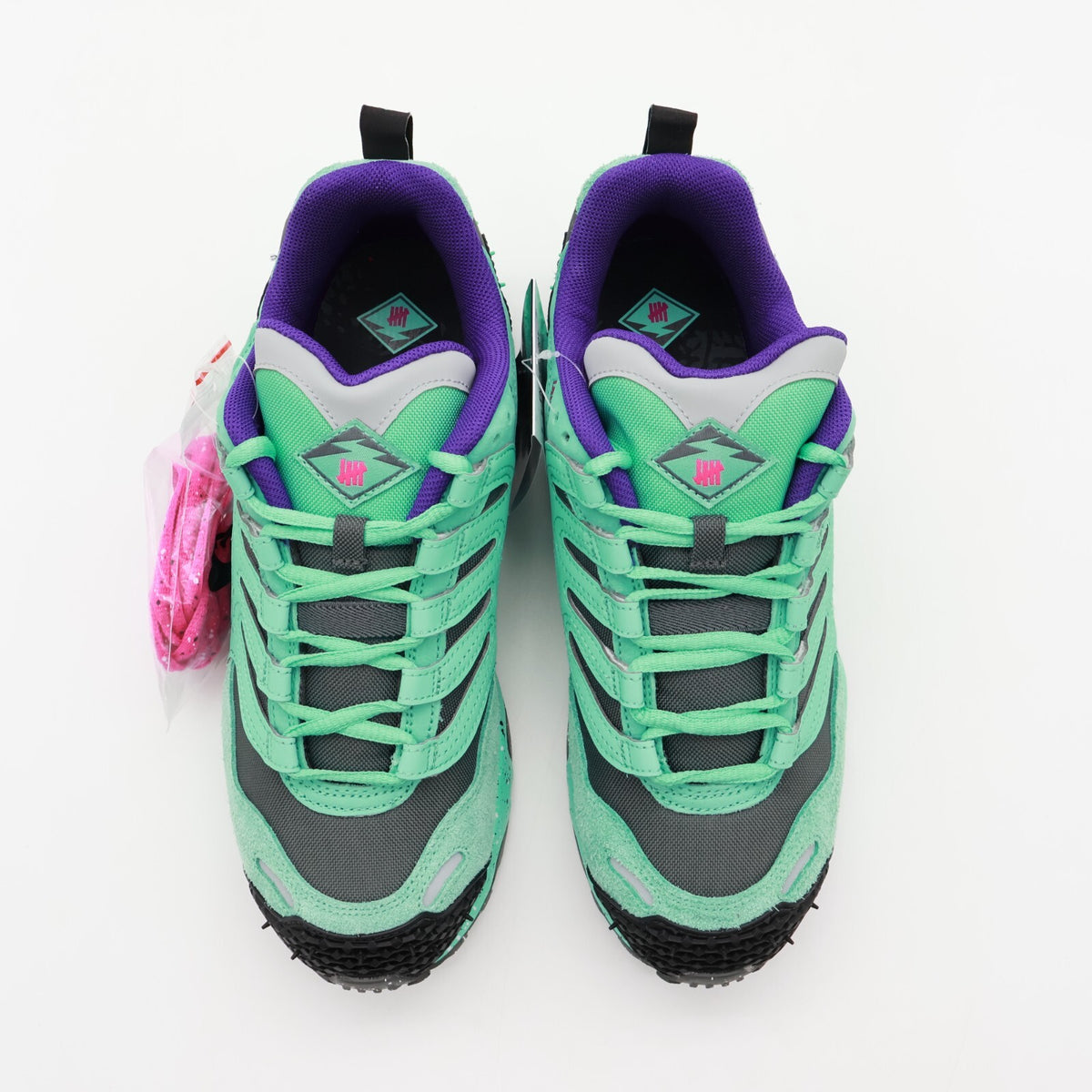 FN7546-301 UNDEFEATED Nike Air Terra Humara Light Menta (Men's)