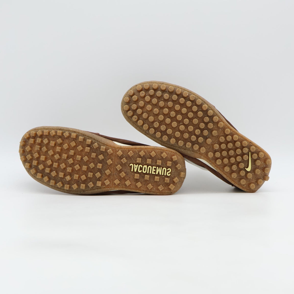 HV8547-200 Jacquemus Nike Women's Moon Shoe Fauna Brown (Womens's)