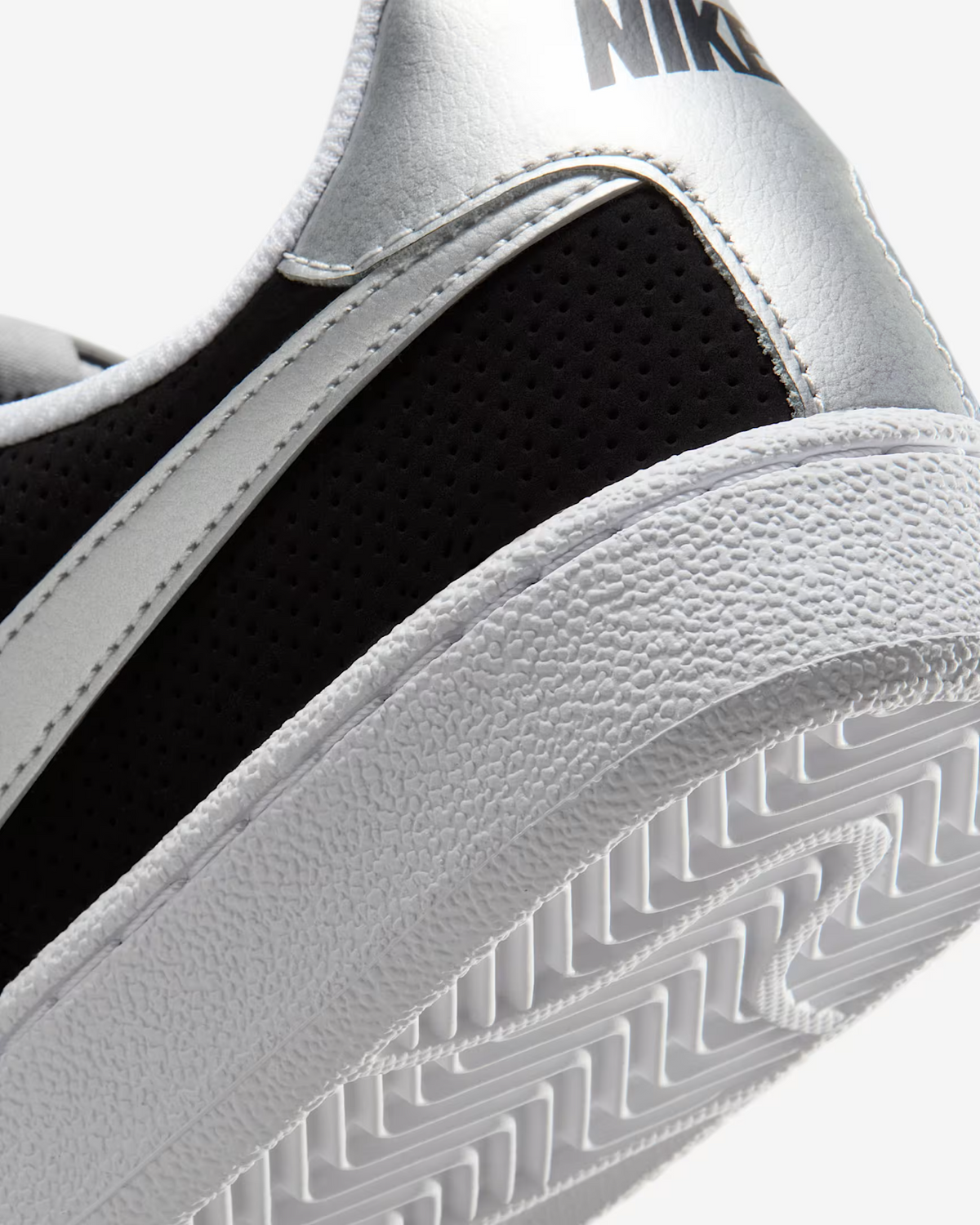 749867-001 Nike Women's Court Royale Black White Metallic Silver (Women's)
