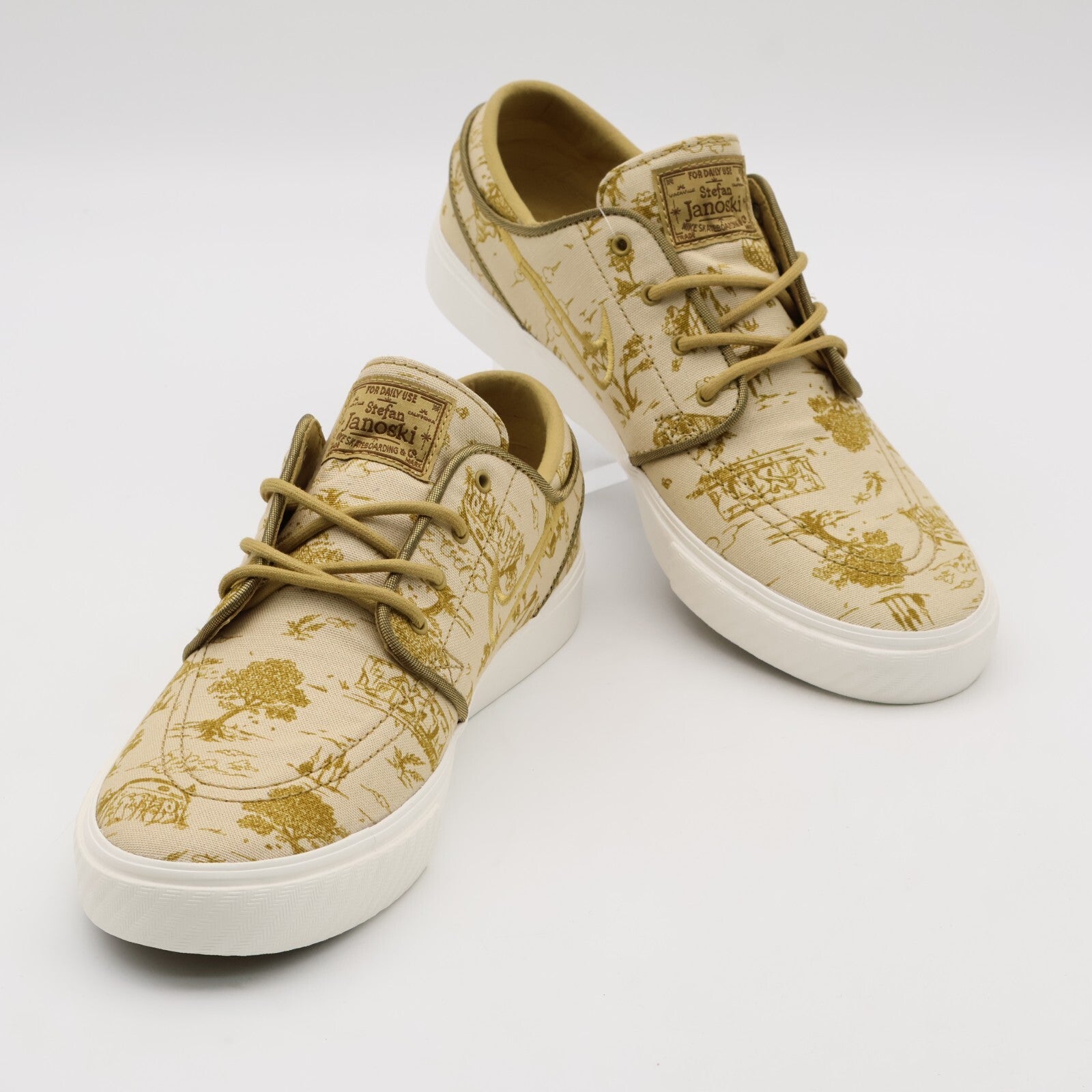 FD6641-200 Nike SB Zoom Janoski Premium Sesame Brongene Sail Flat Gold (Men's)