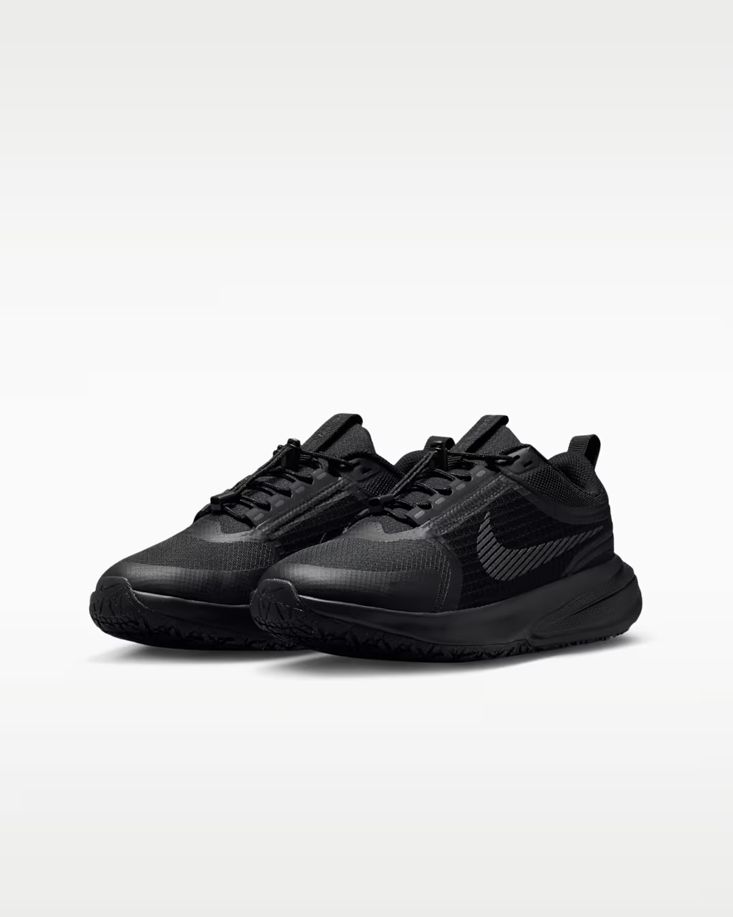 IO2338-001 Nike GS Star Runner Utility "Black/Anthracite"