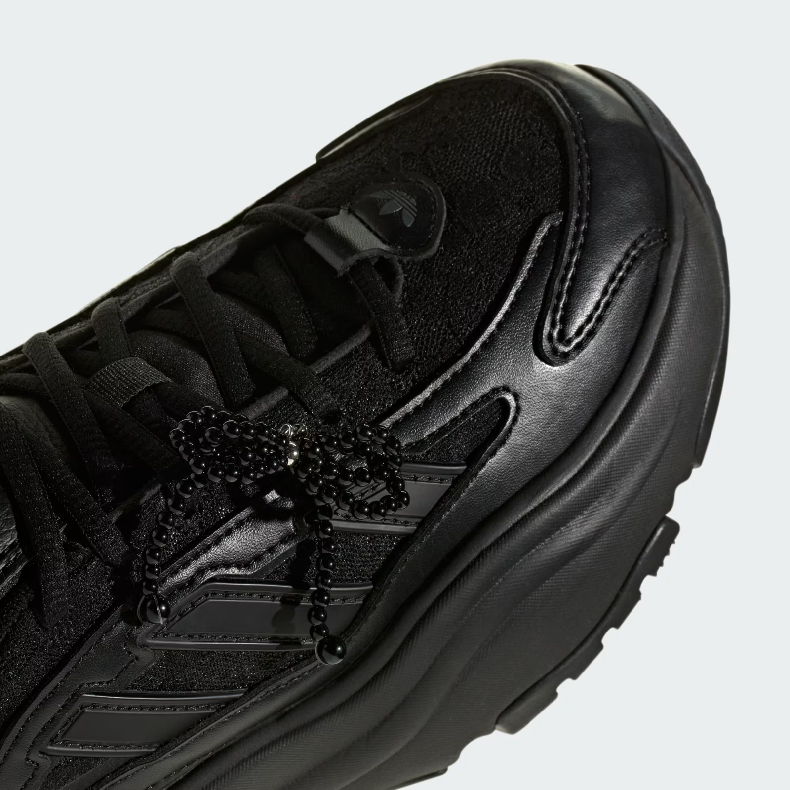 KZ7071 adidas Ozgaia "Core Black" (Women's)