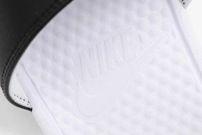343880-104 Nike Benassi JDI White/Black (Men's)