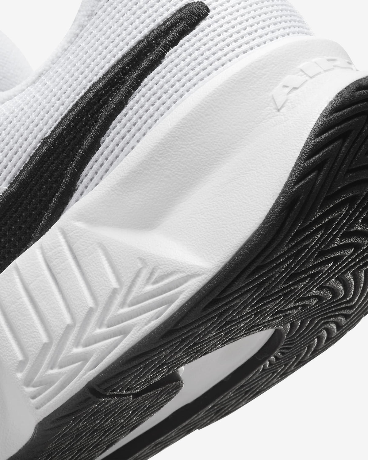 FB3146-100 Nike GP Challenge Pro White White Black (Women's)