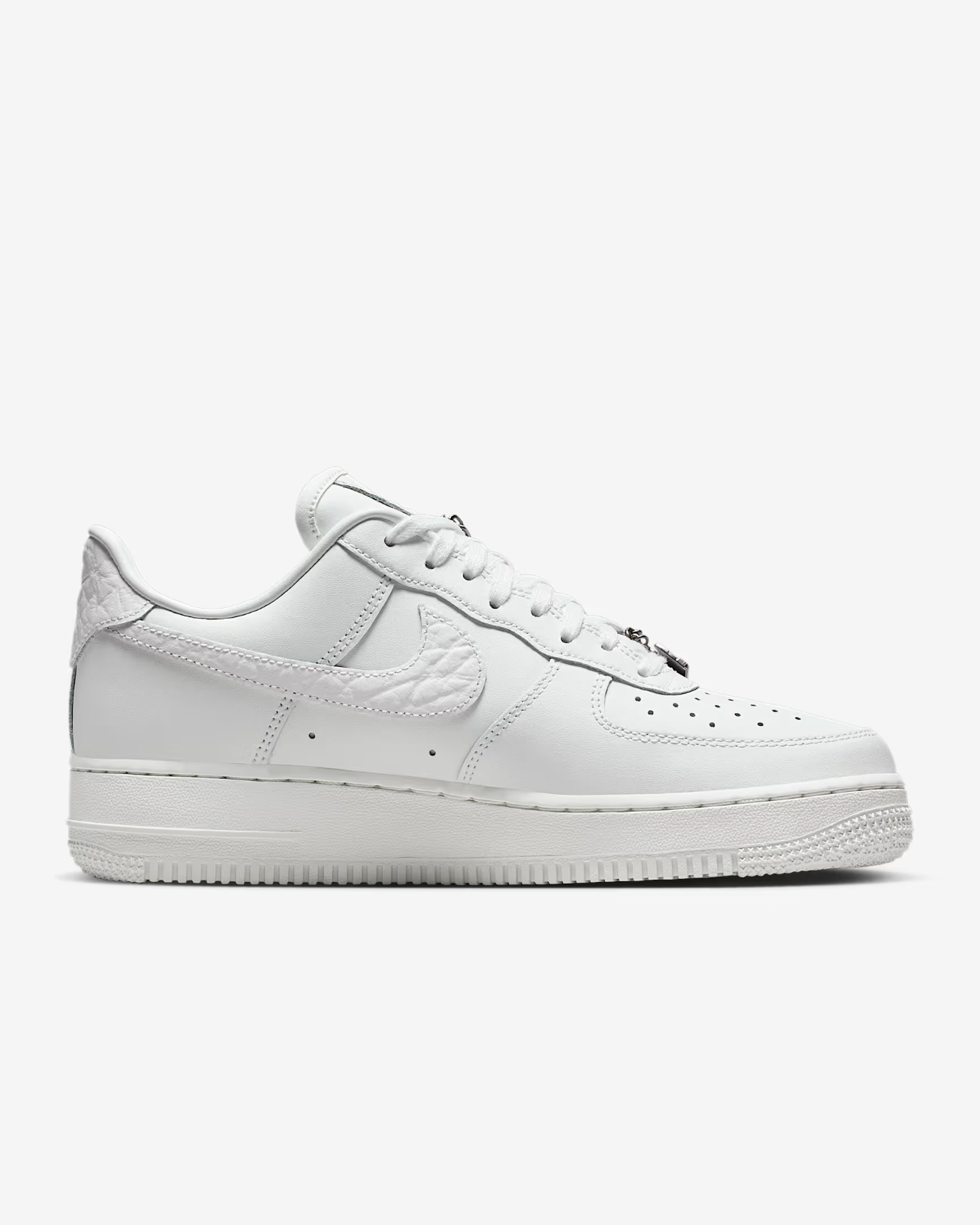 IM6485-121 Nike Air Force 1 Low '07 White (Women's)