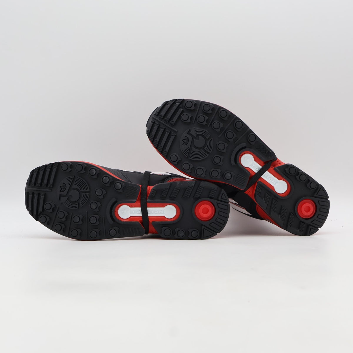 KJ8784 atmos Ã adidas ZX 8000 G-SNK 12 "Predator" (Men's)