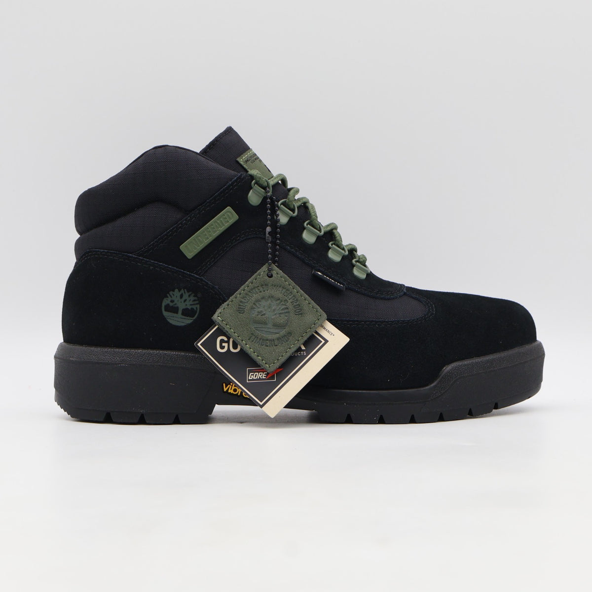 TB0A2NRWEK4 Undefeated Timberland Field Boot GORE-TEX Black (Men's)