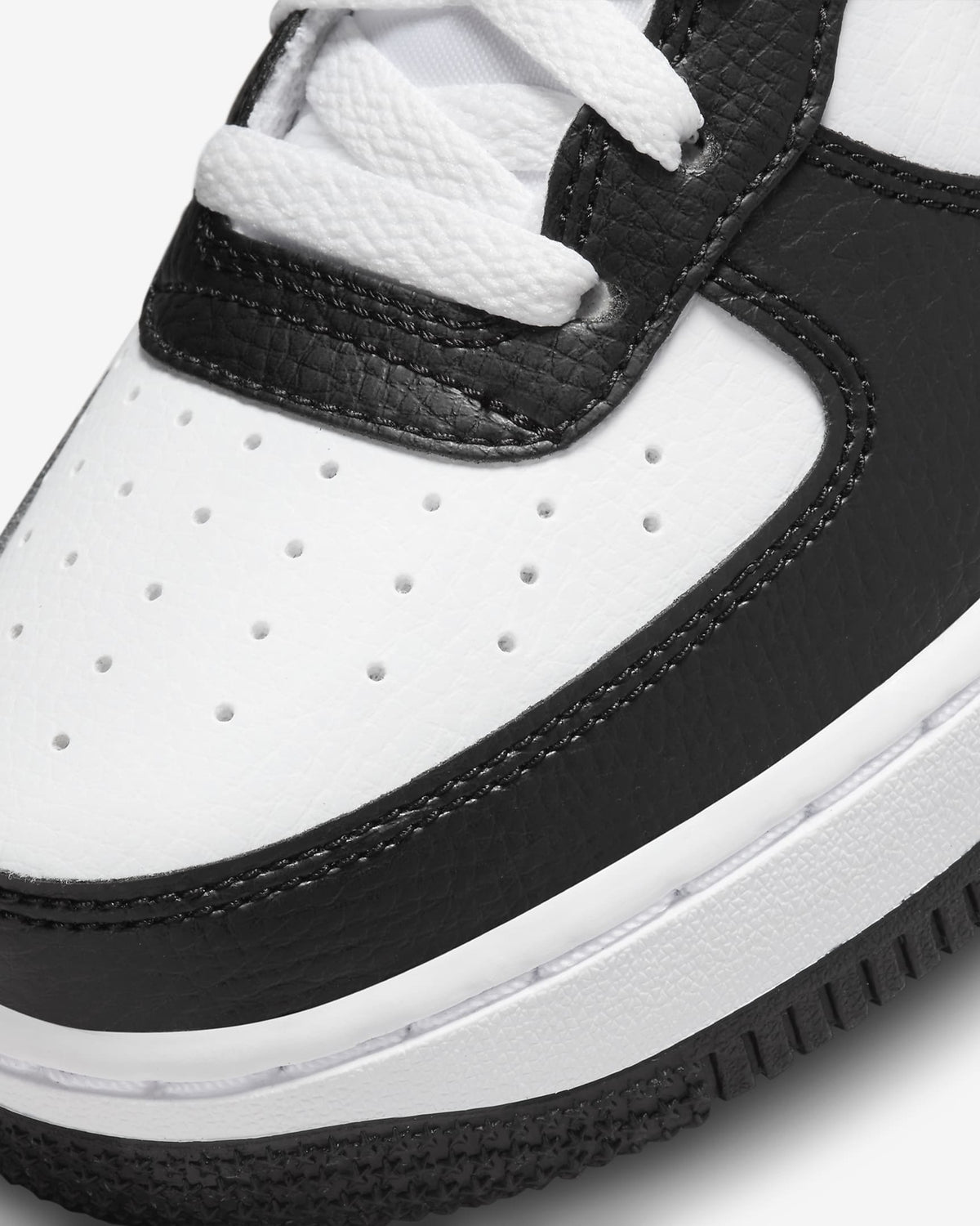 FN8008-001 Nike GS Air Force 1 Black White Light Photo Blue
