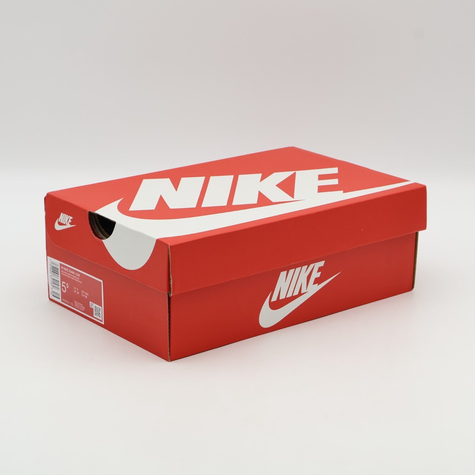 HV5231-133 Nike Dunk Low Shoes (Women's)