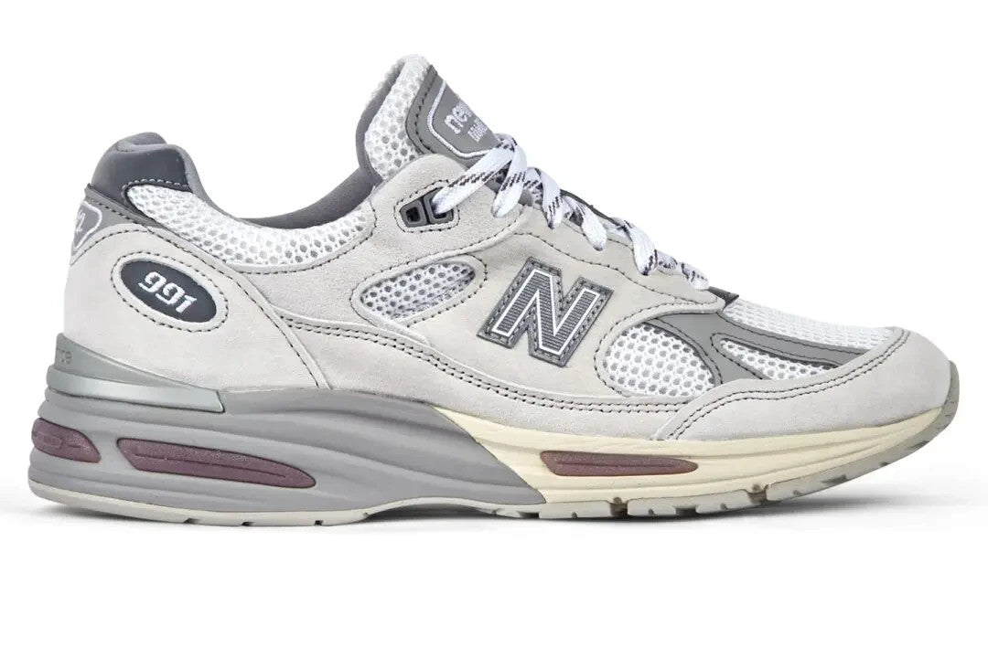 U991AC2 New Balance 991V2 Made in UK "Wind Chime/Brilliant White" (Men's)