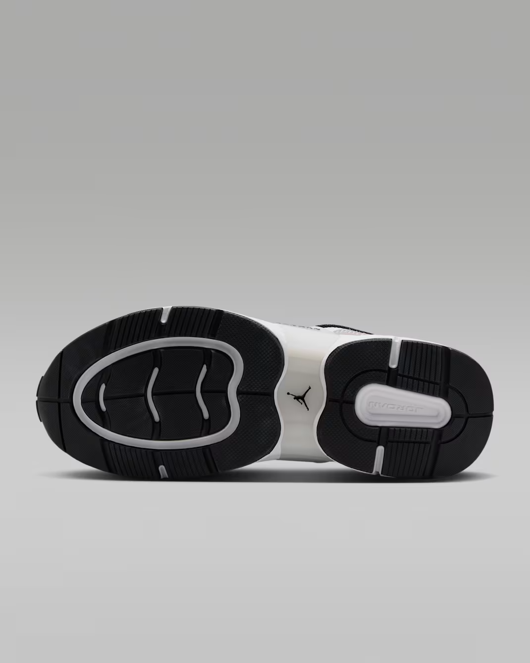 IB3722-013 Nike Jordan Trunner O/S "Black/White" (Men's)