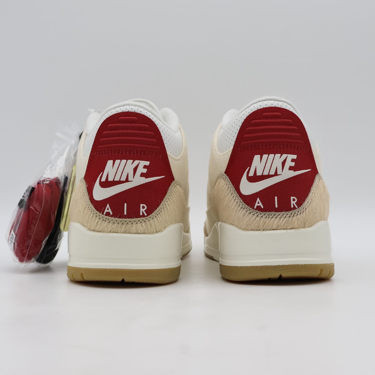 IR0910-400 Levi's Nike Air Jordan 3 Retro Ecru Denim (Men's)