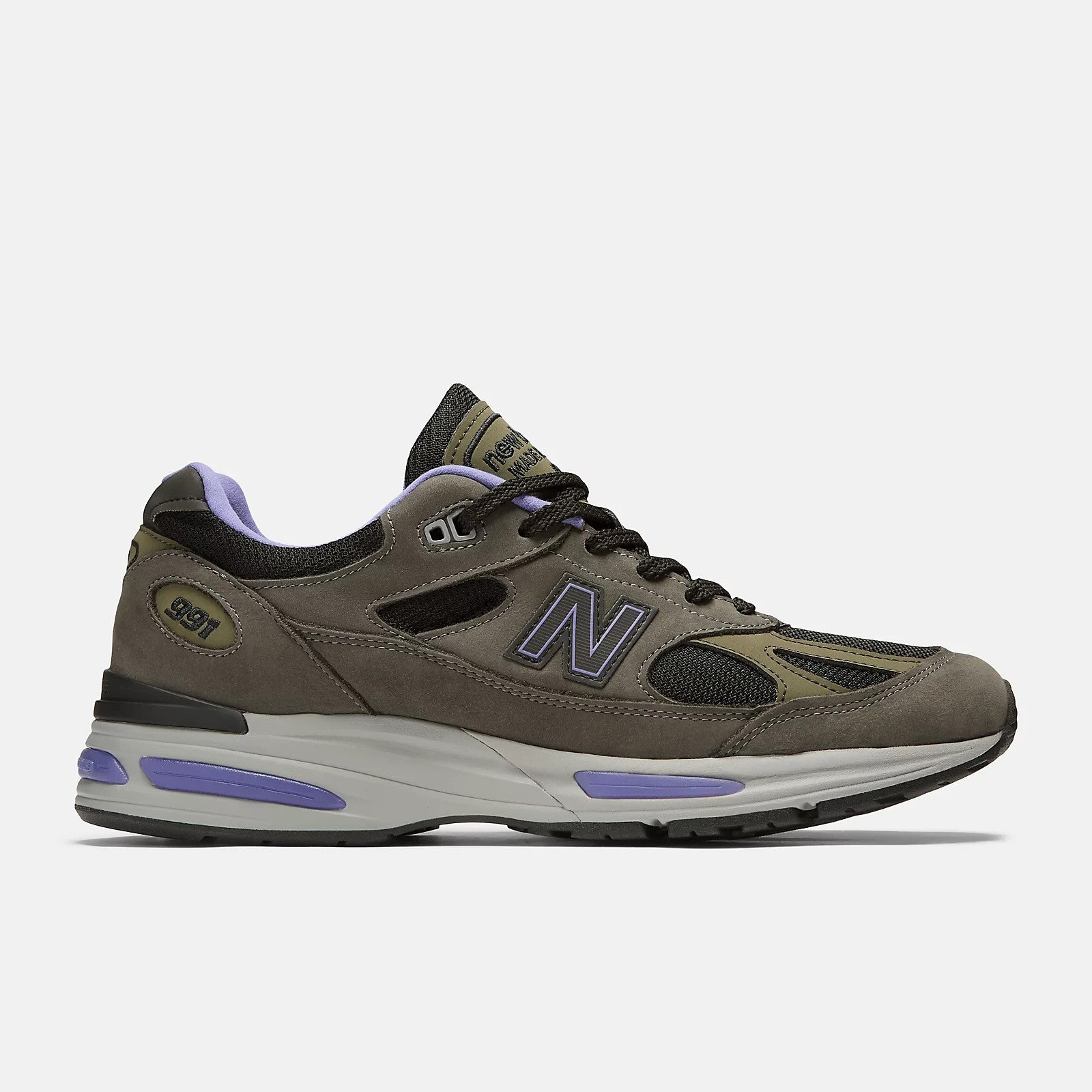 U991GP2 New Balance 991V2 Raven (Men's)