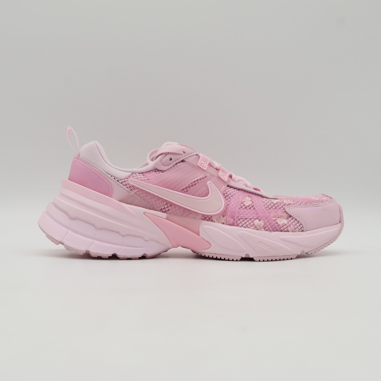 HJ5269-600 Nike V2K Run Pink Foam Arctic Pink Summery Florals (Women's)
