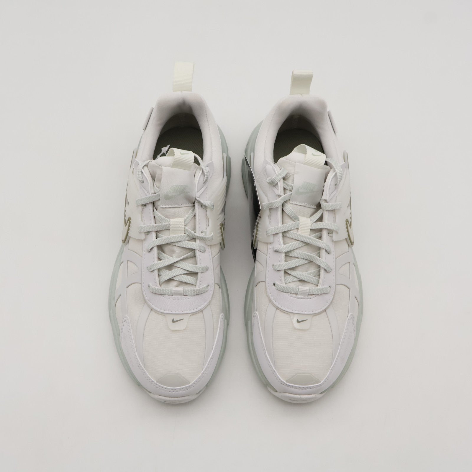 FZ2622-004 Nike V2K Run GORE-TEX Platinum Tint Summit White (Women's)