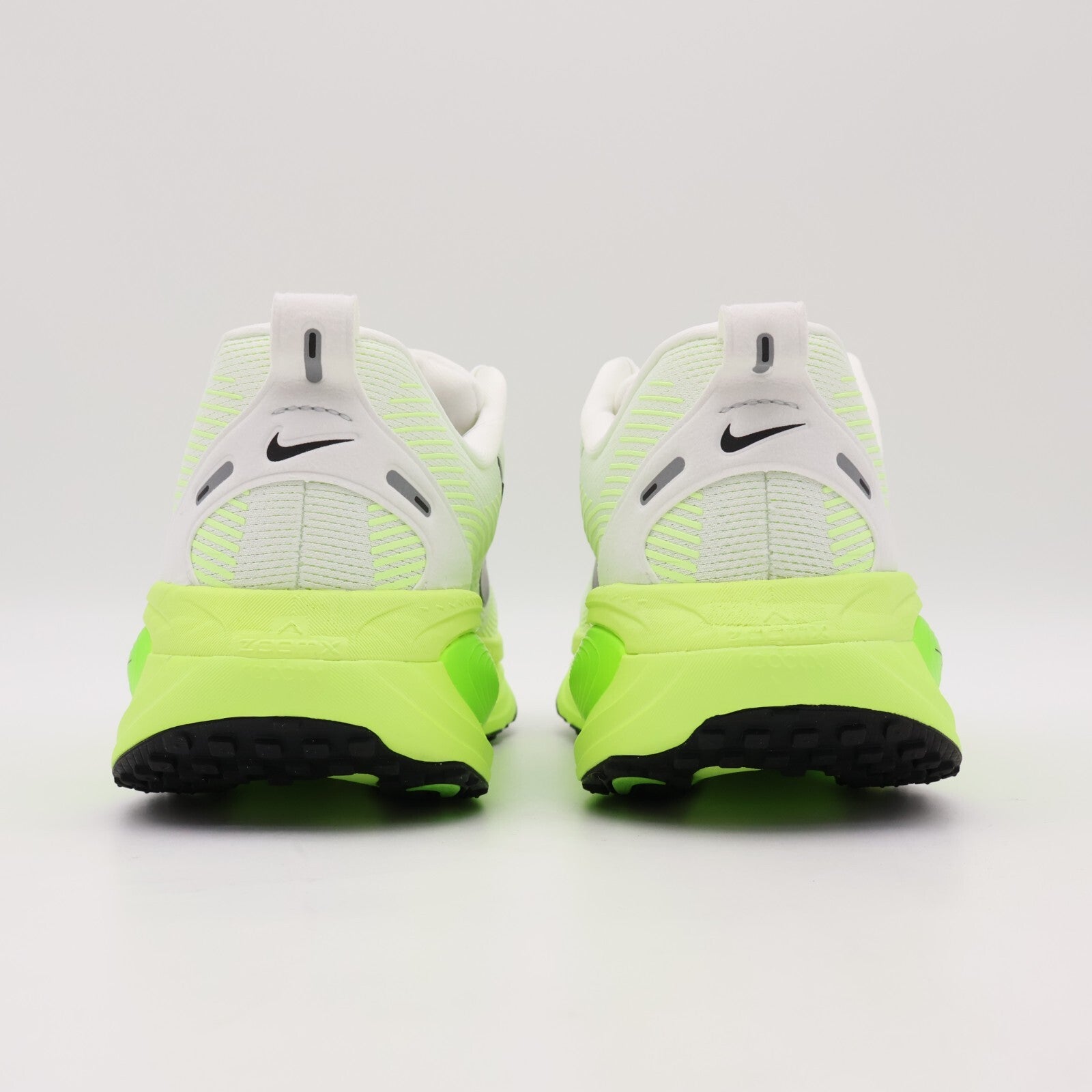 HM6803-100 Nike Vomero 18 White Black Electric Green Volt (Men's)