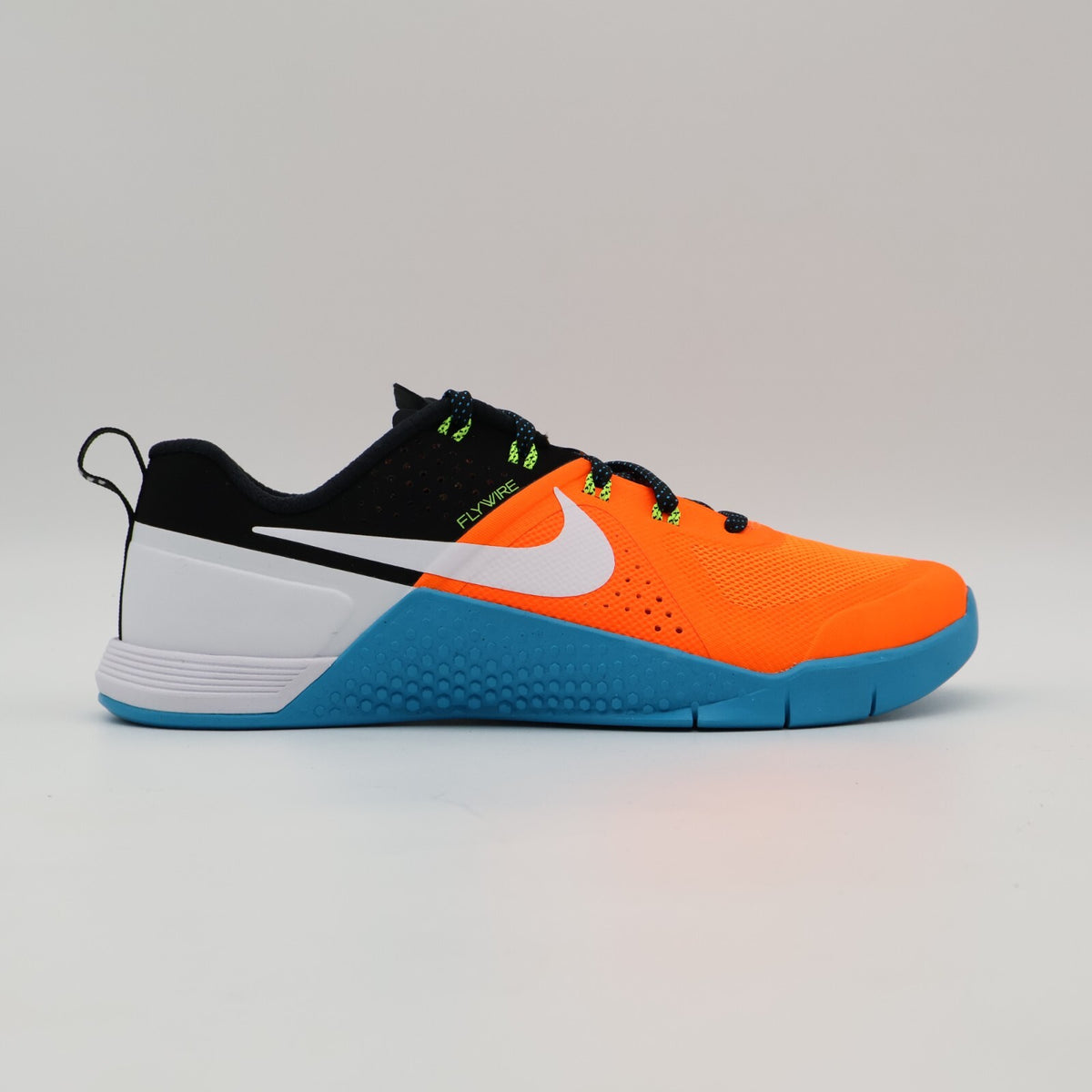 FQ1854-800 Nike Metcon 1 OG Total Orange Blue Lagoon Black White (Men's)