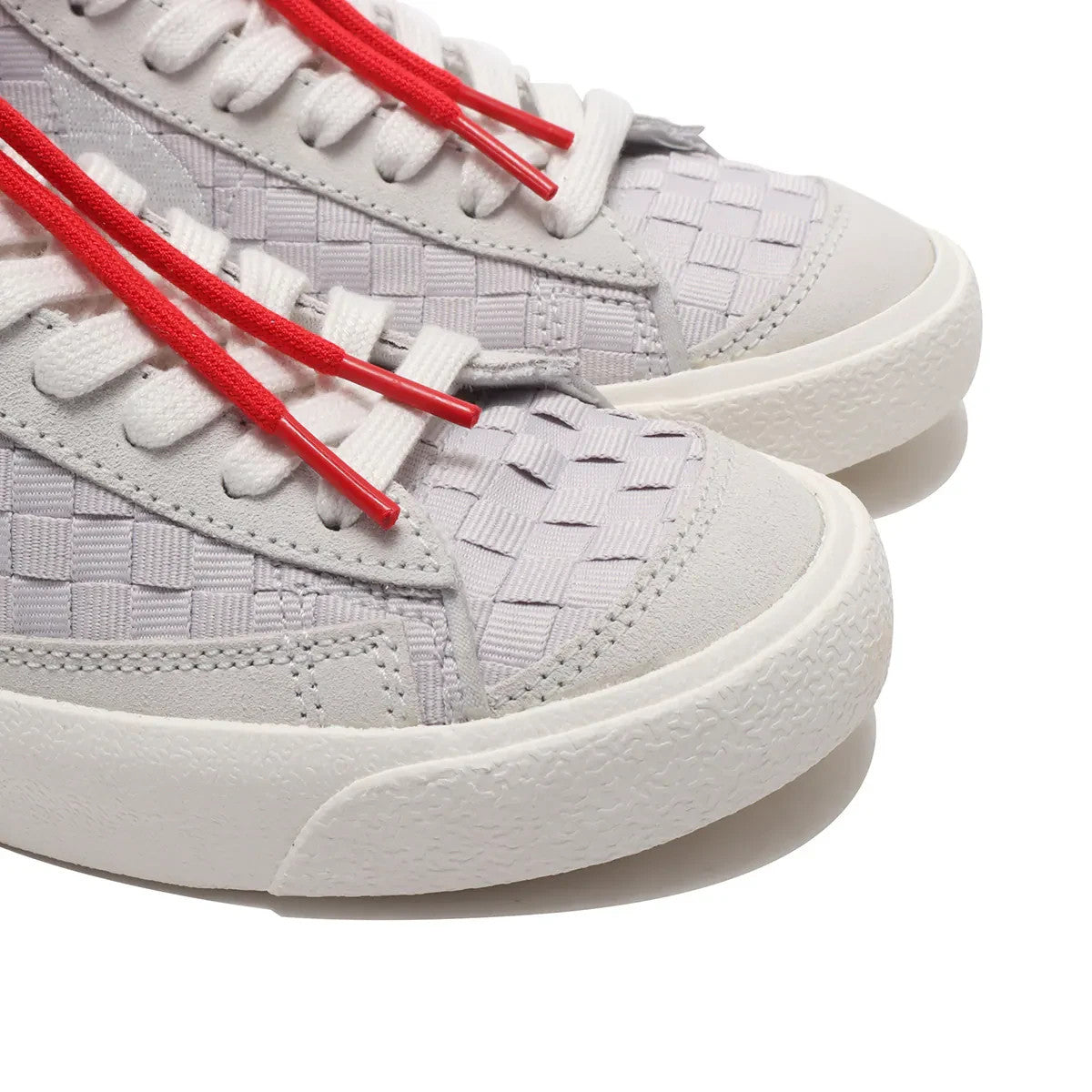 DD5402-078 Nike BLAZER MID 77 "SASHIKO" WHITE (Women's)