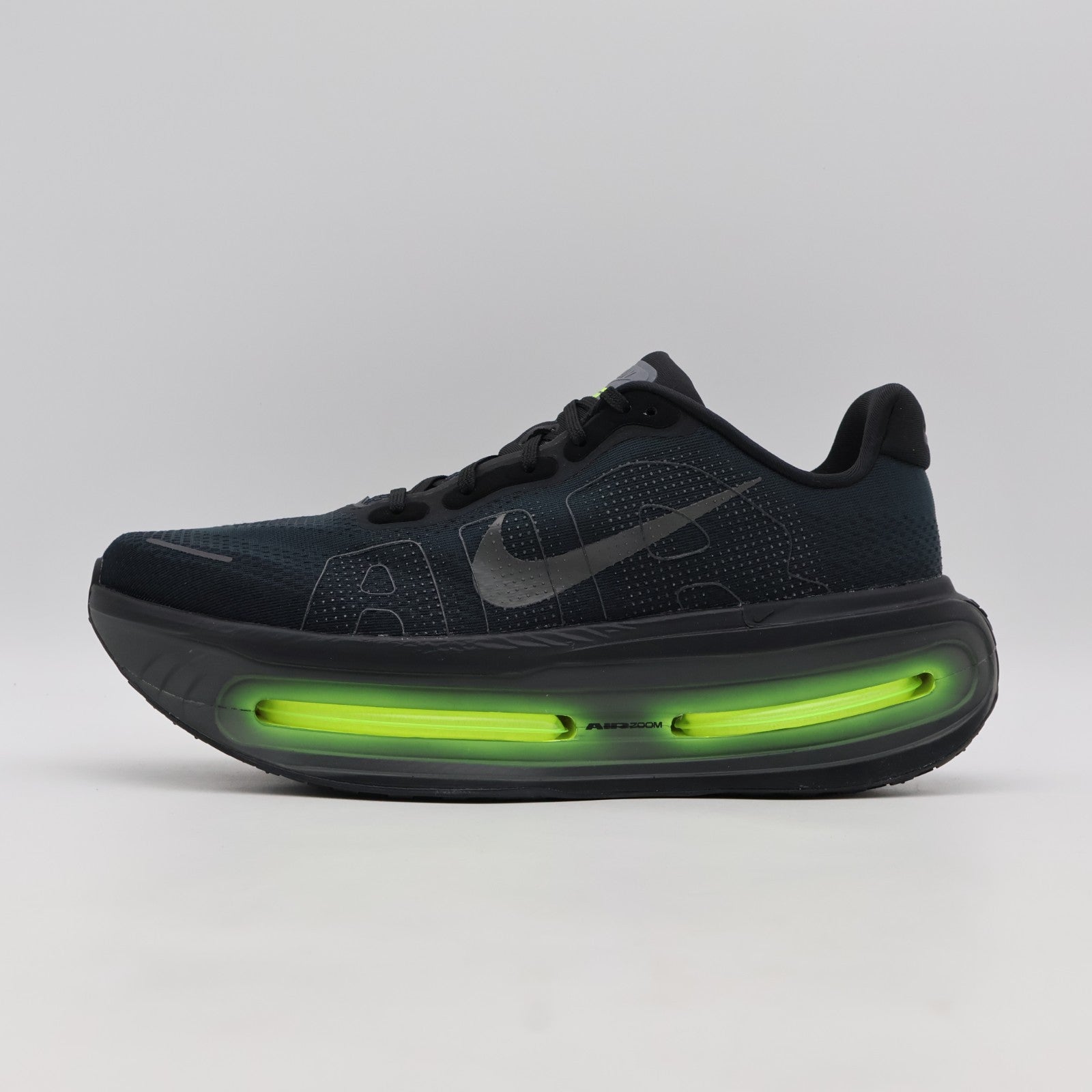 HQ2050-001 Nike Vomero Premium Black Coal Black Volt Iron Grey (Men's)