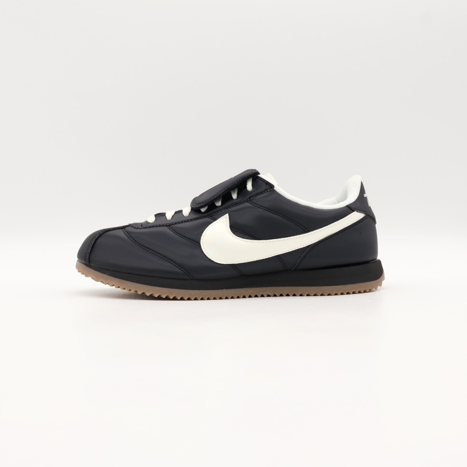 IM4843-010 Nike Cortez SE Tiempo (Men's)