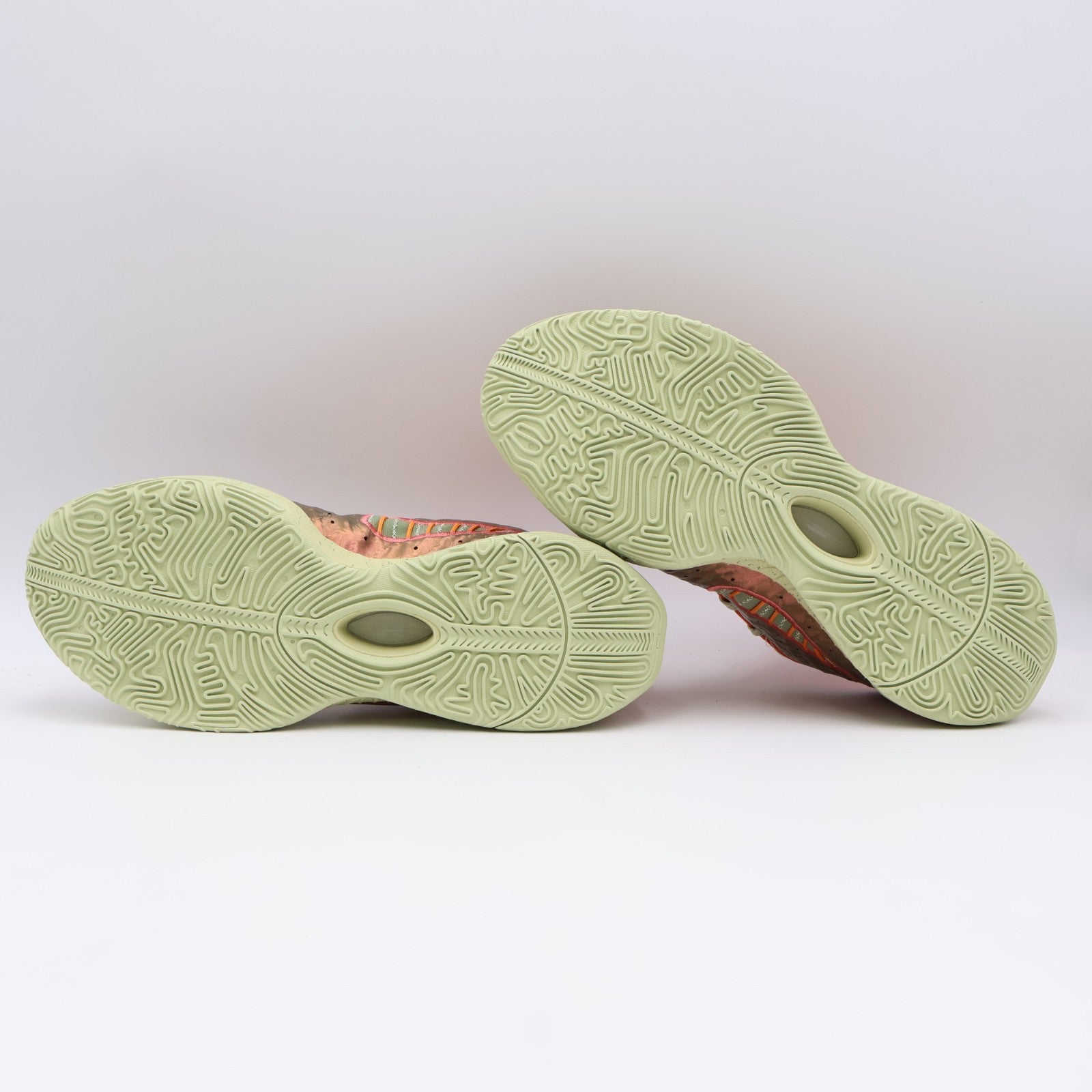 FN0709-800 Nike LeBron 21 EP Queen Conch Ember Glow Elemental Gold (Men's)