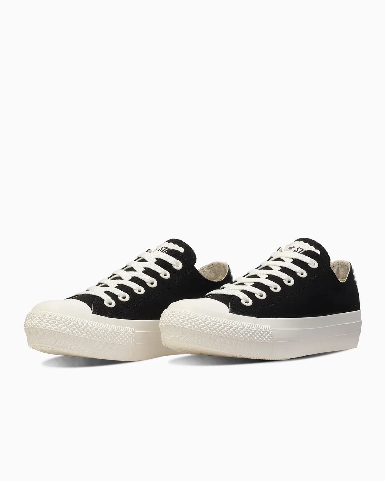 31318820 Converse Women's All Star PLTS Flowercut OX "Black/White" (Women's)