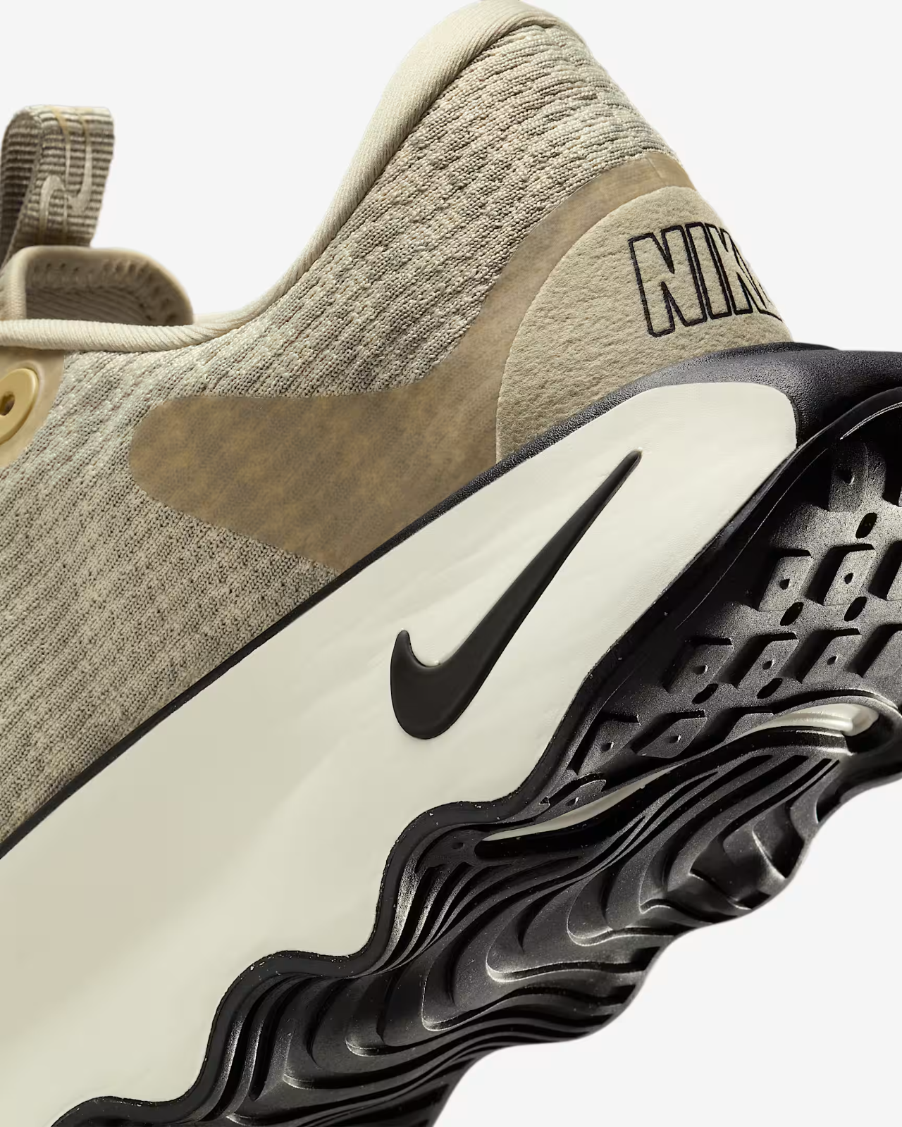 DV1237-200 Nike Motiva Walking Shoes Desert Khaki Light Khaki Sail Desert(Men's)