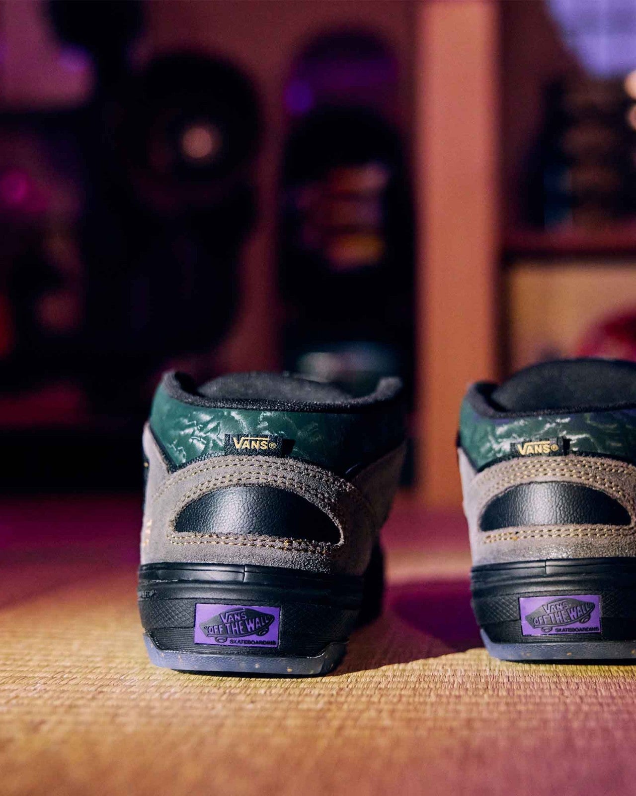 VN000D9ZEAQ Evisen Skateboards Ã Vans Skate Half Cab Wafflecup "Black/After Dark