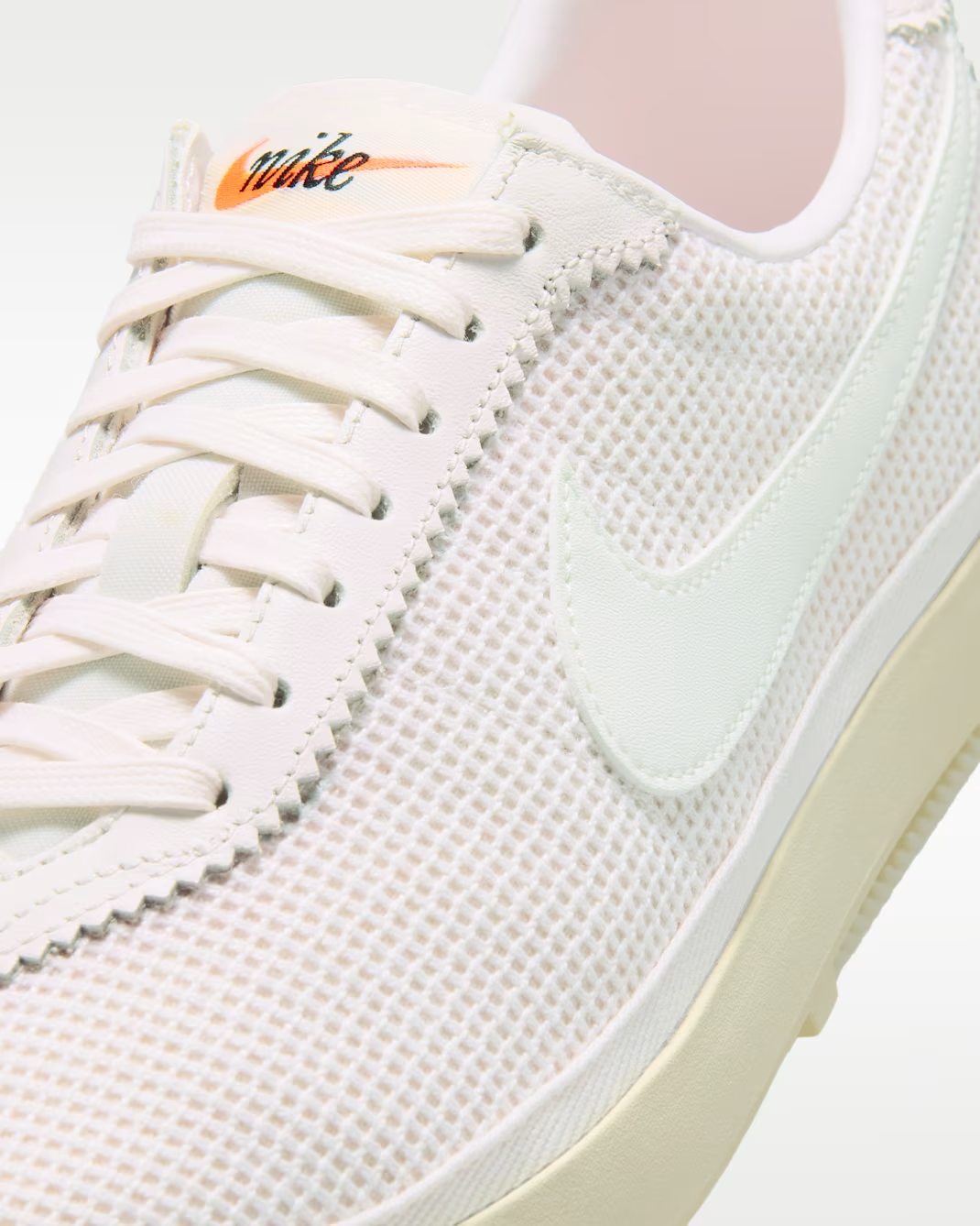 II1248-600 Nike Astrograbber Textile Pearl Pink Sail (Women's)