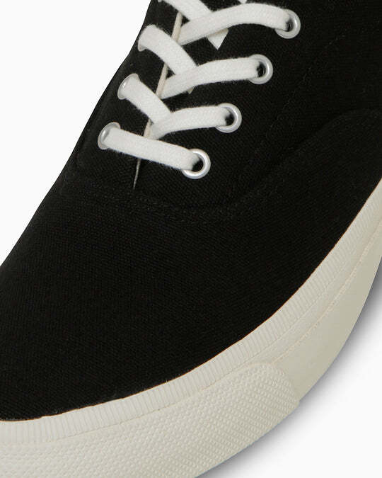 35500621 Converse Skidgrip Black (Men's)