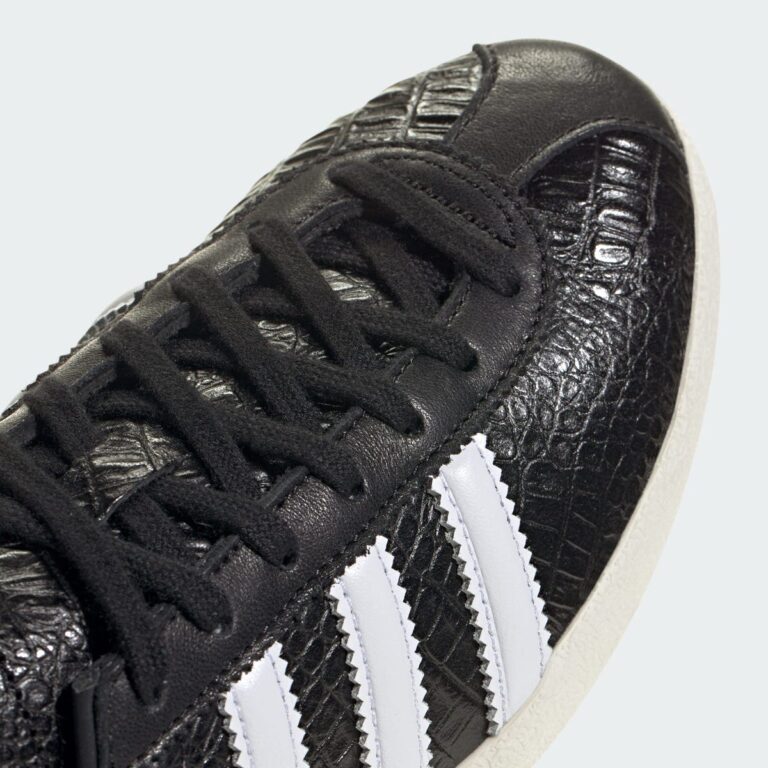 JH8040 adidas Originals Blanc Core Black Cloud White Off White (Women's)