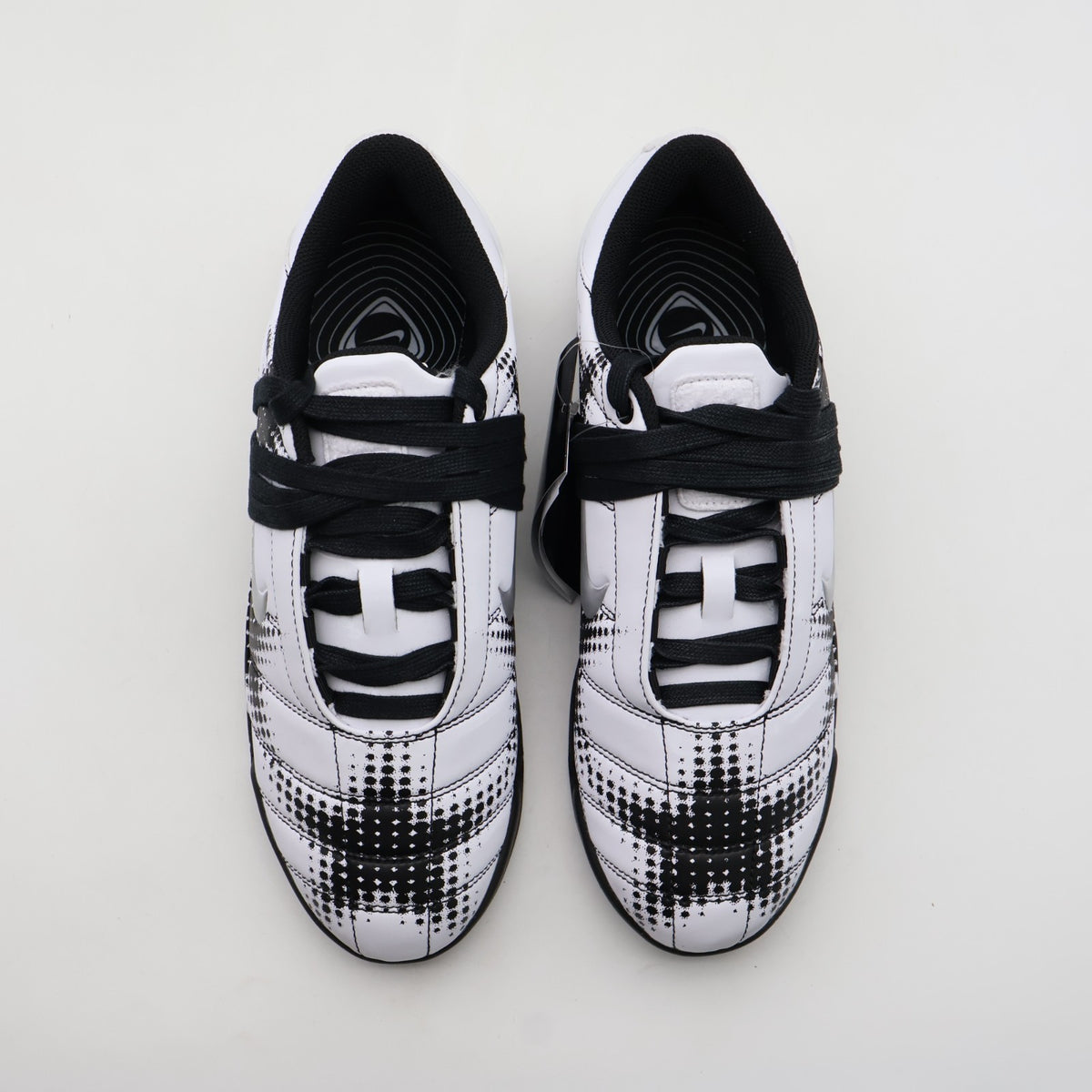 IR8176-100 Nike Total 90 Shox Magia WC "White" (Women's)