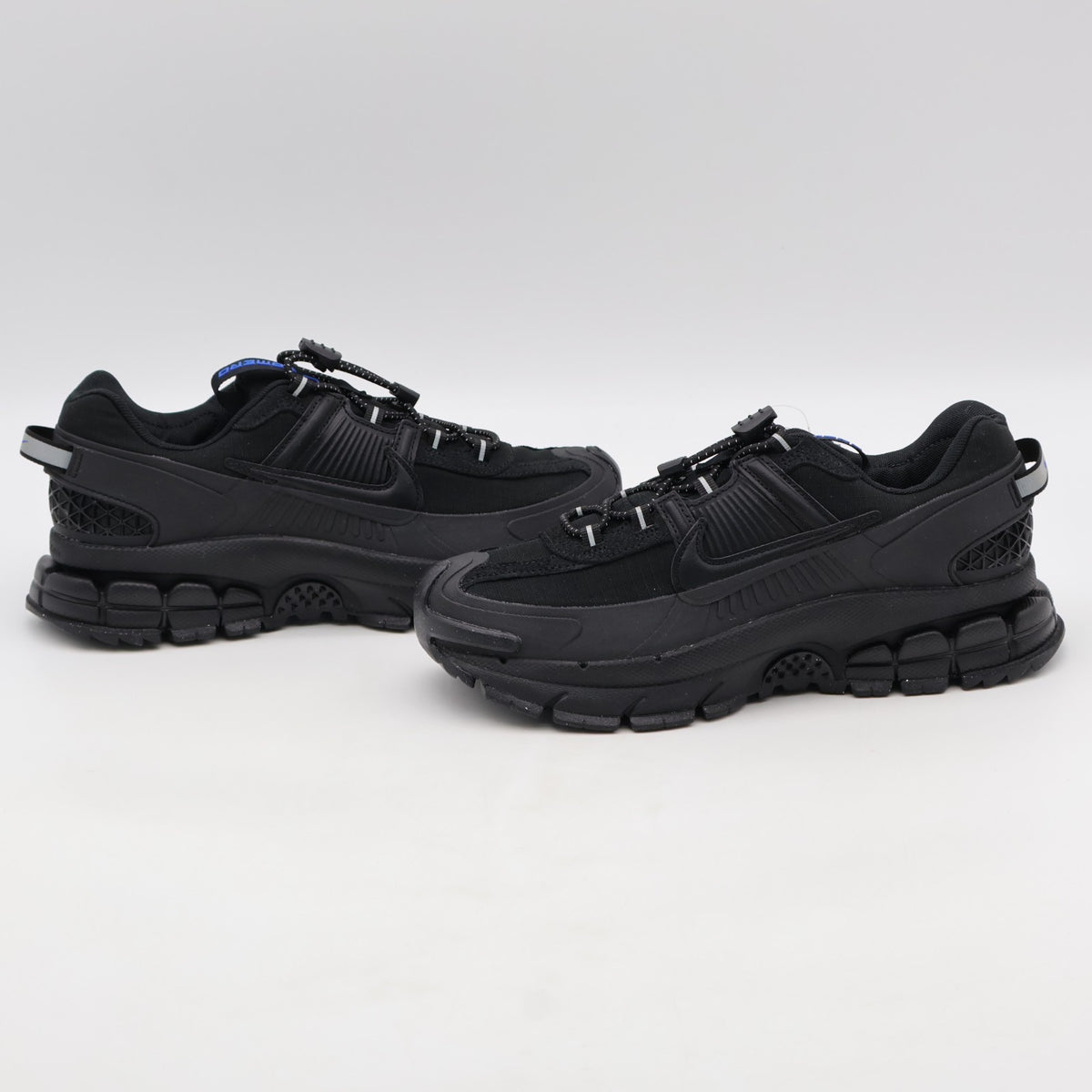 HQ2181-004 Nike Zoom Vomero 5 Roam Black (Women's)