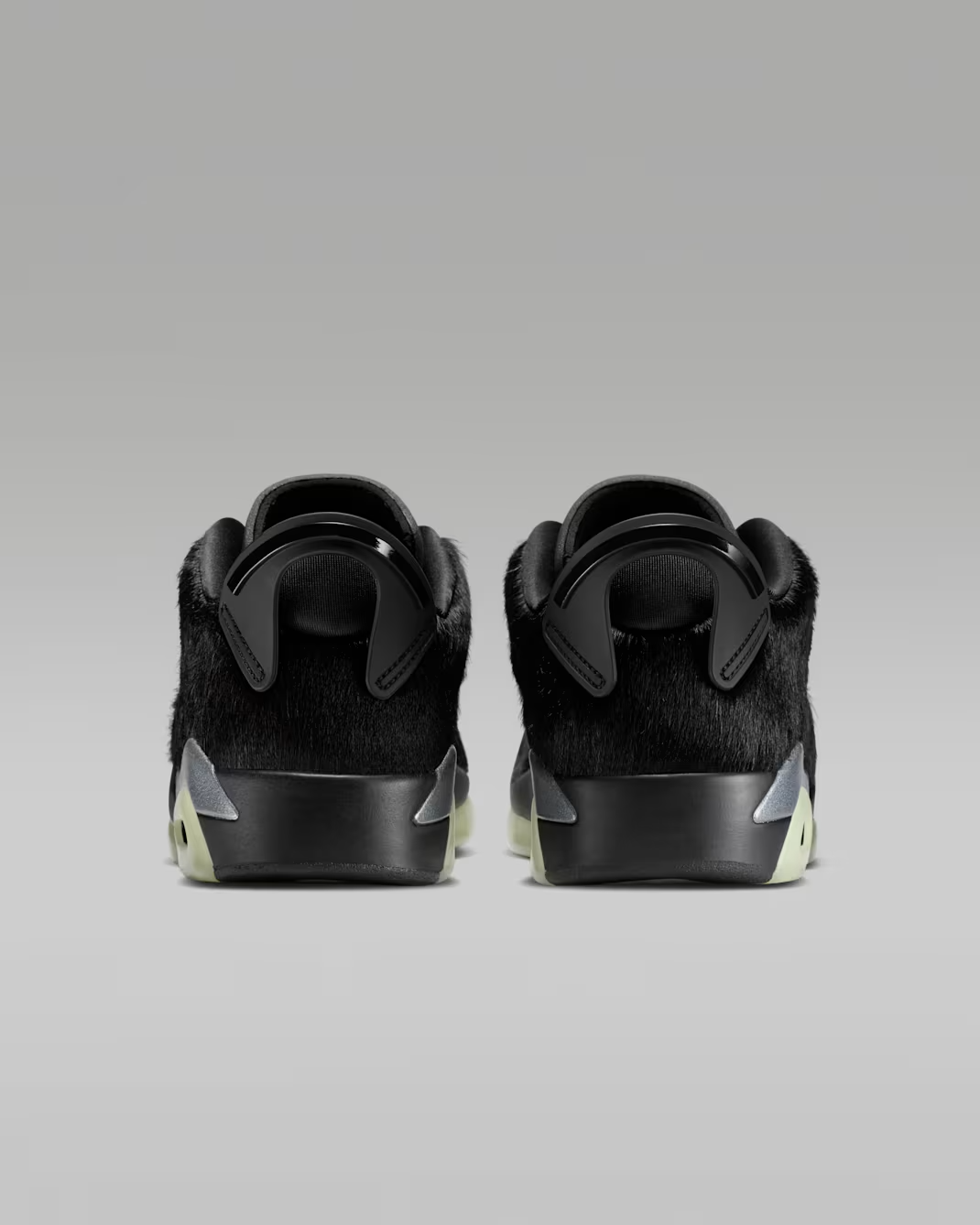 IO9786-001 Nike Air Jordan 6 Retro Low Blackout (Women's)