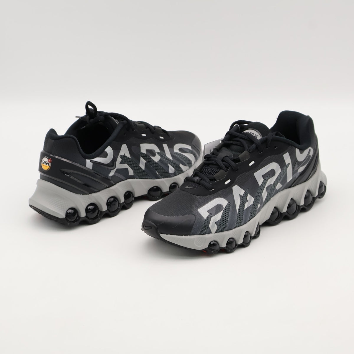 IH2140-001 PSG Ã Nike Air Max DN8 Black White (Men's)