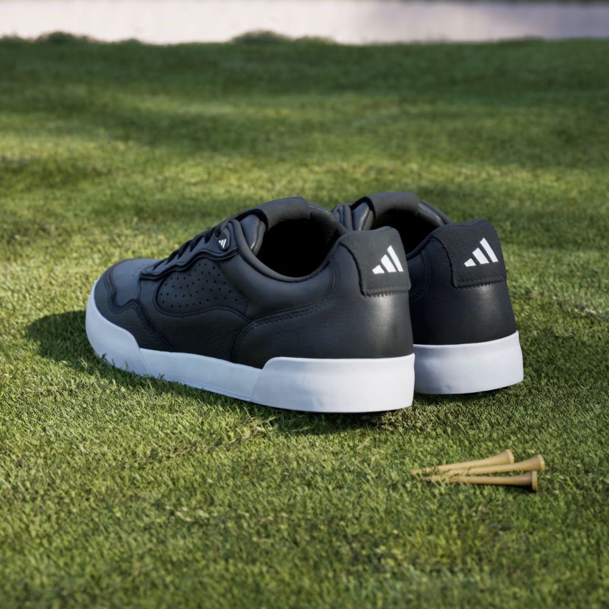 IH9978 adidas Retrocross 25 Spikeless Golf Core Black Cloud White Gum (Men's)
