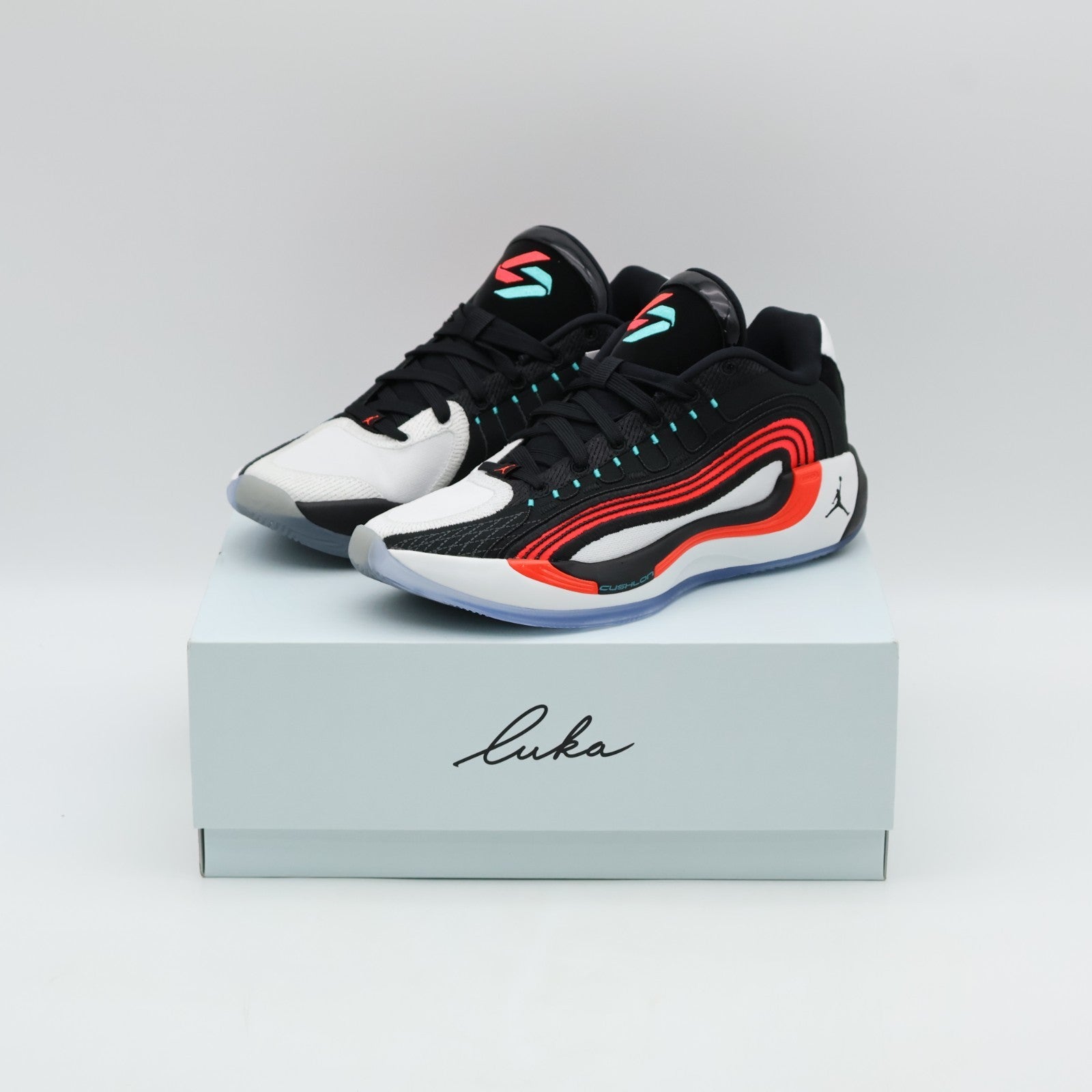HF0824-001 Nike Luka Bloodline (Men's)