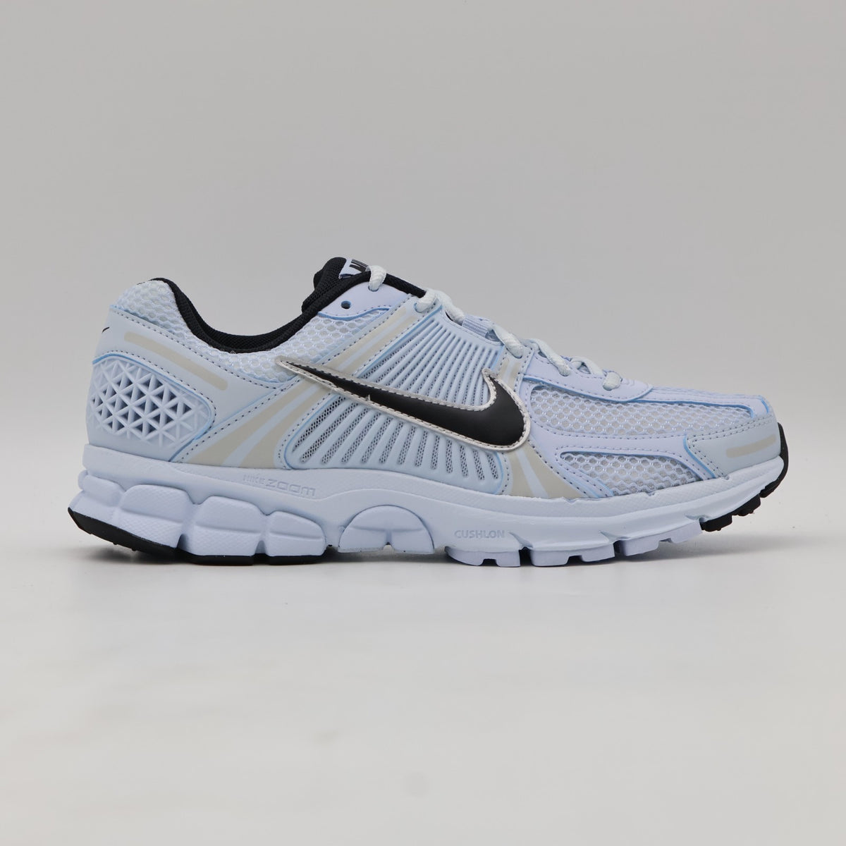 FJ2028-401 Nike Zoom Vomero 5 Blue Tint Platinum Tint Metallic  (Women's)