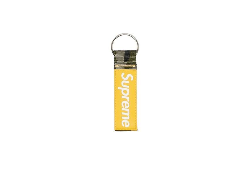 Supreme Webbing Keychain Yellow Camo (23SS)