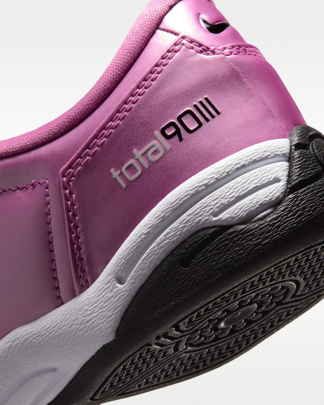 IM7595-500 Nike Women's Total 90 3 Light Magenta (Women's)