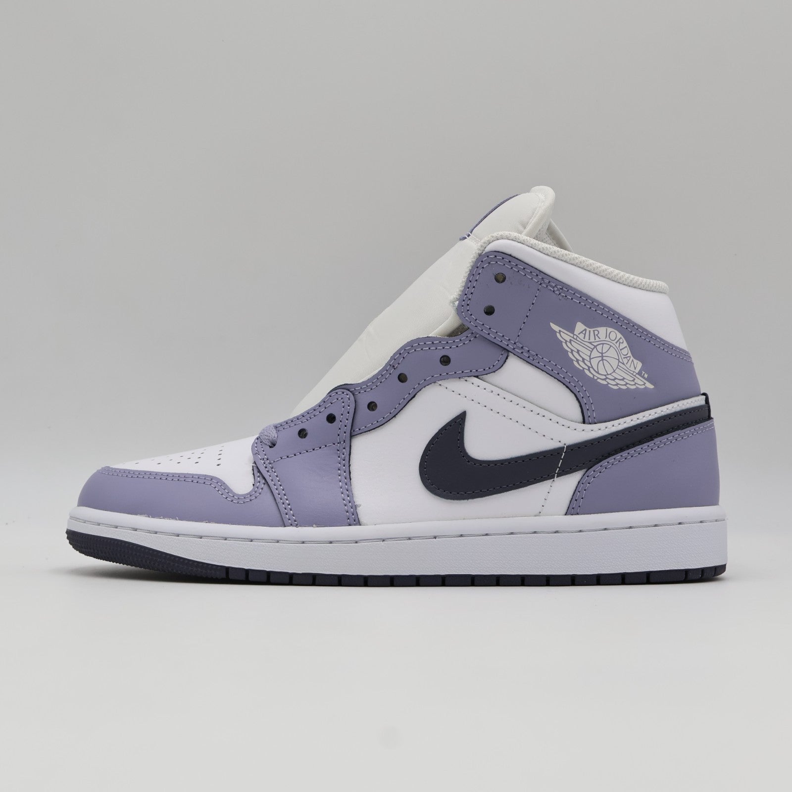 DQ8426-145 Nike Air Jordan 1 Mid Light Purple (Men's)