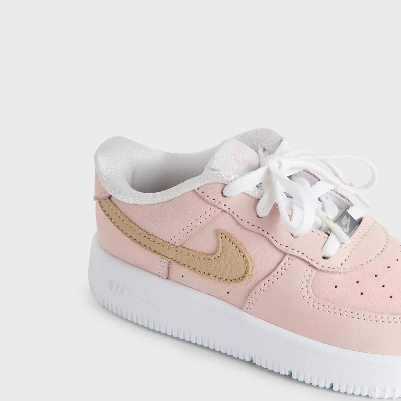 IM6038-200 Kith Ã Nike TD Air Force 1 Low SP "Un-Linen" (Toddler)
