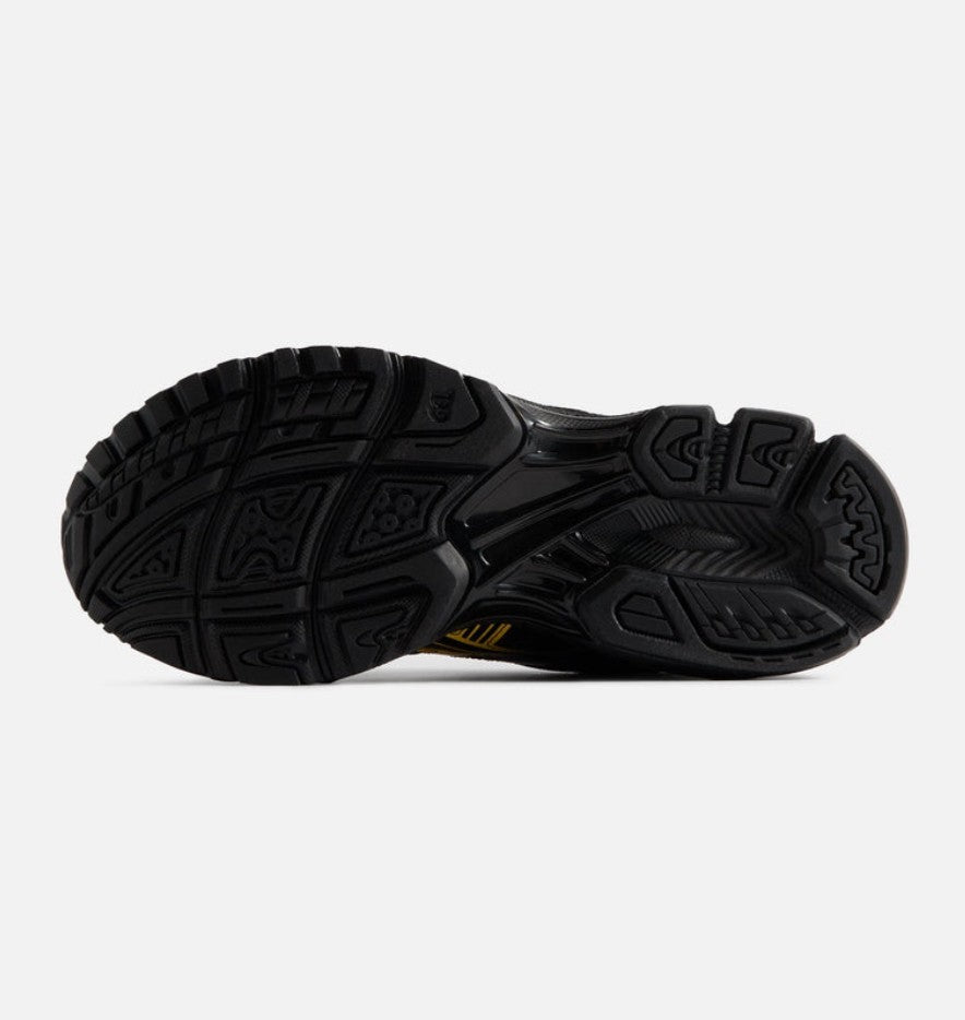 1203B058-001 KITH Marvel vs. Capcom Asics Gel-Kayano 14 Wolverine (Men's)